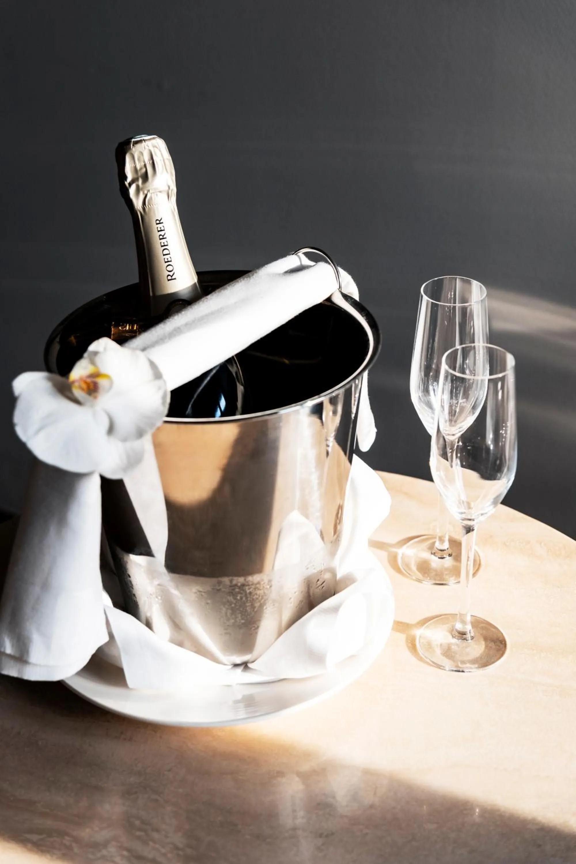 Drinks in Grand Hôtel Champs-Elysées