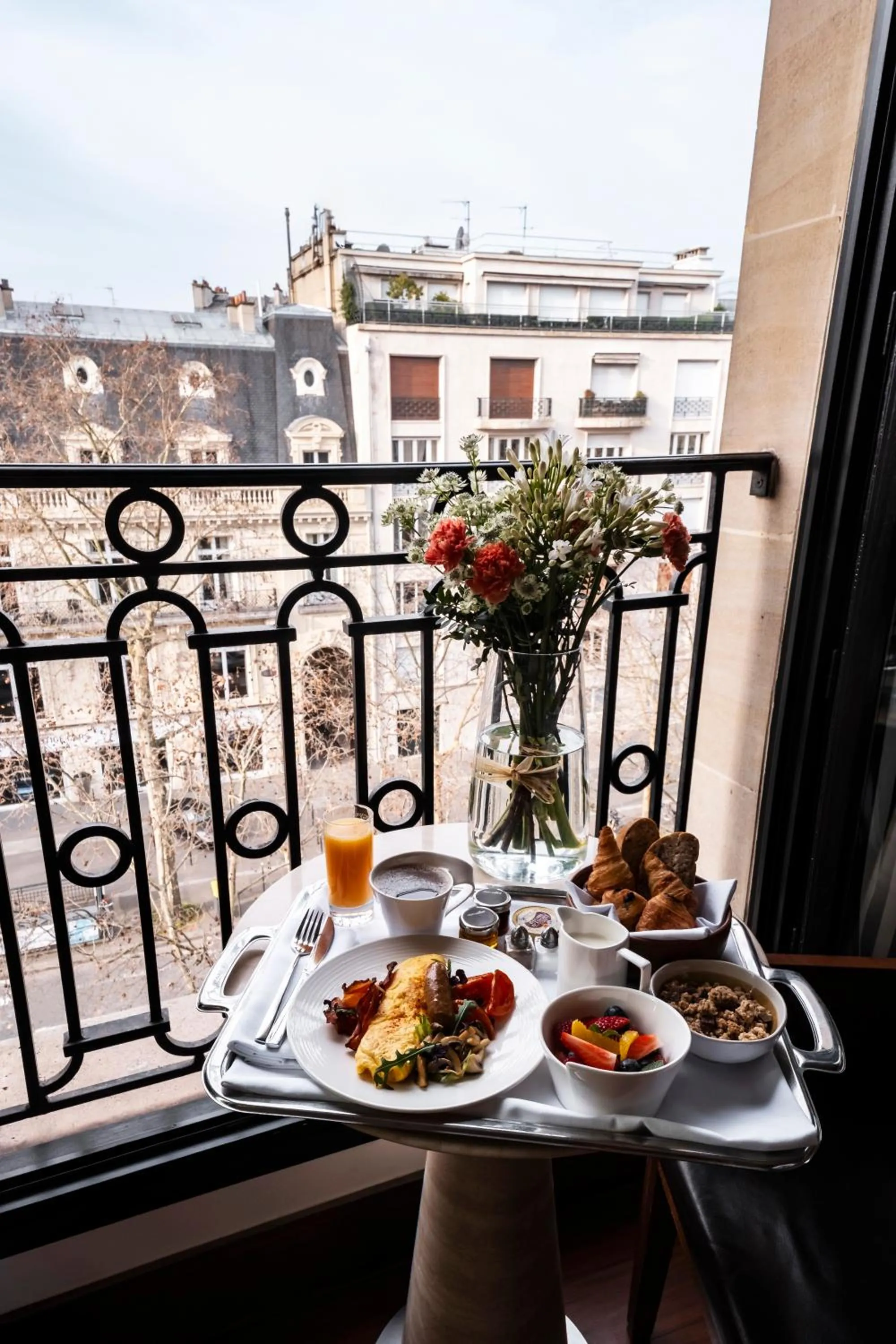 View (from property/room) in Grand Hôtel Champs-Elysées