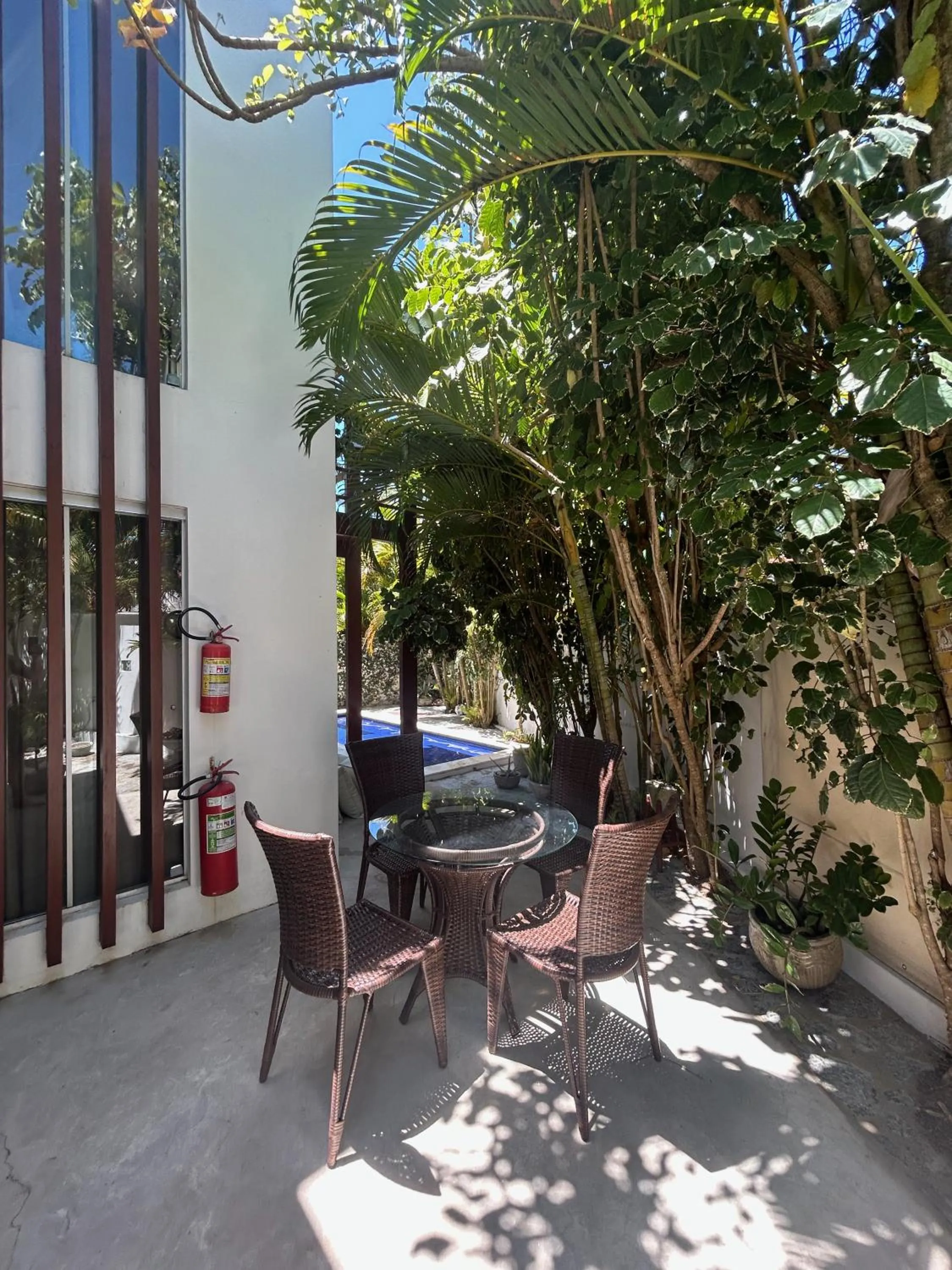 Food in La Reserve Design Villa IDA