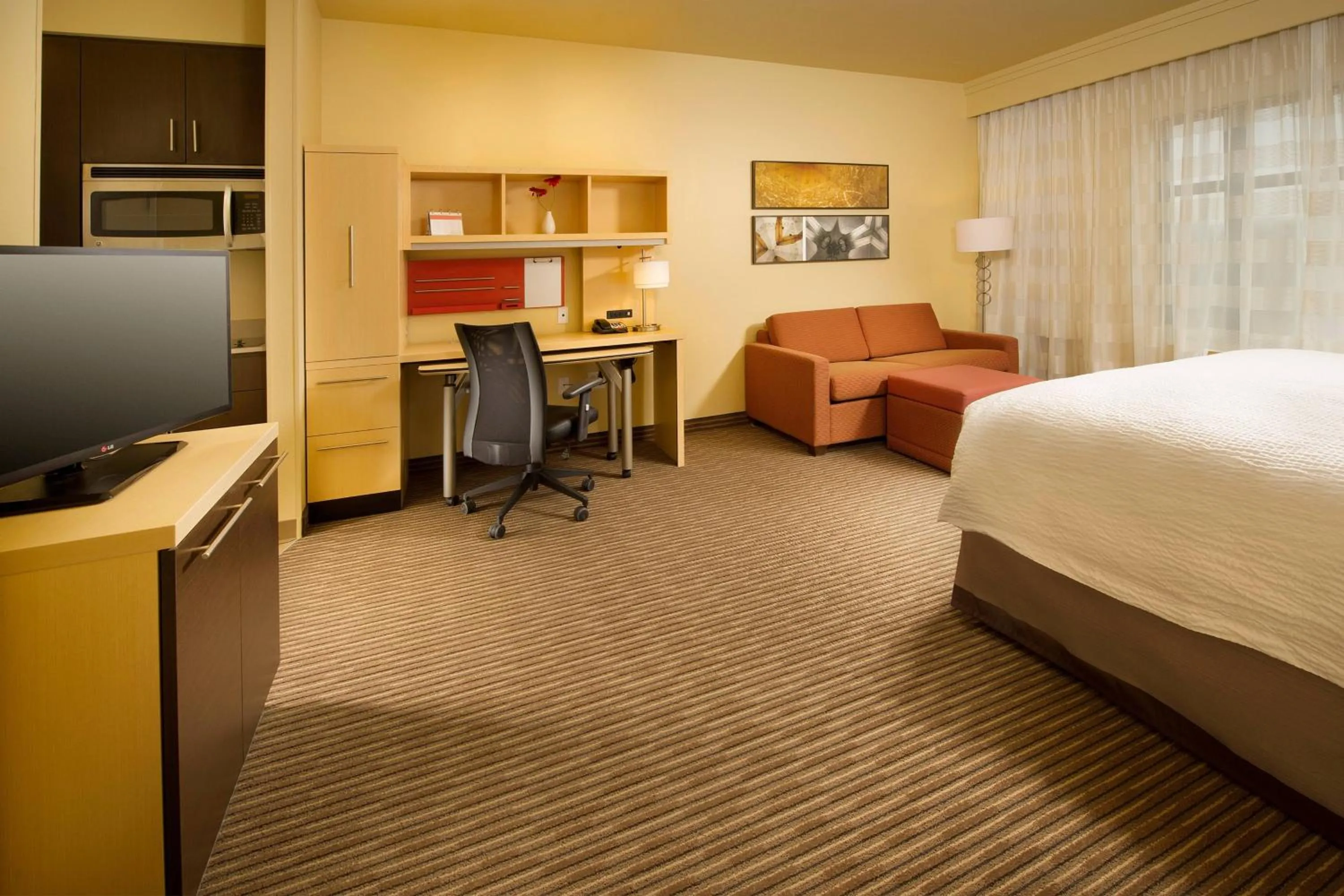 Bedroom, Bed in TownePlace Suites by Marriott Dallas DFW Airport North/Grapevine