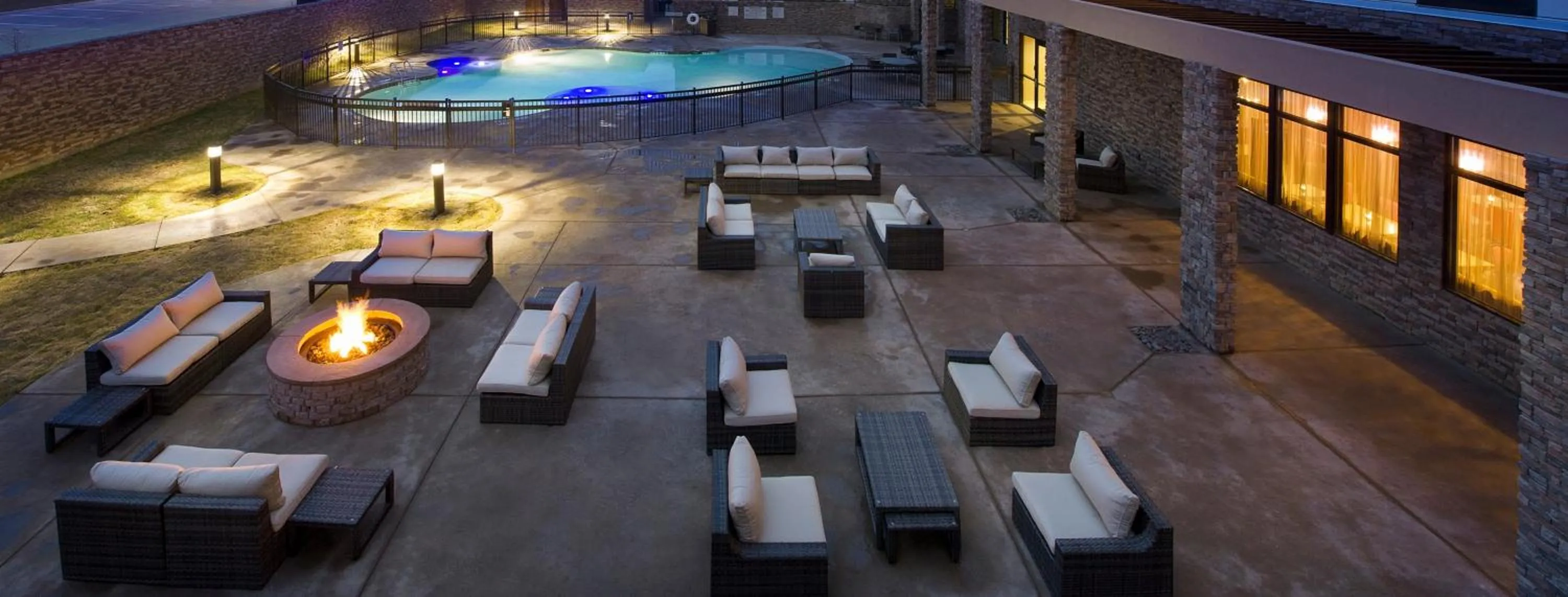 Patio in TownePlace Suites by Marriott Dallas DFW Airport North/Grapevine