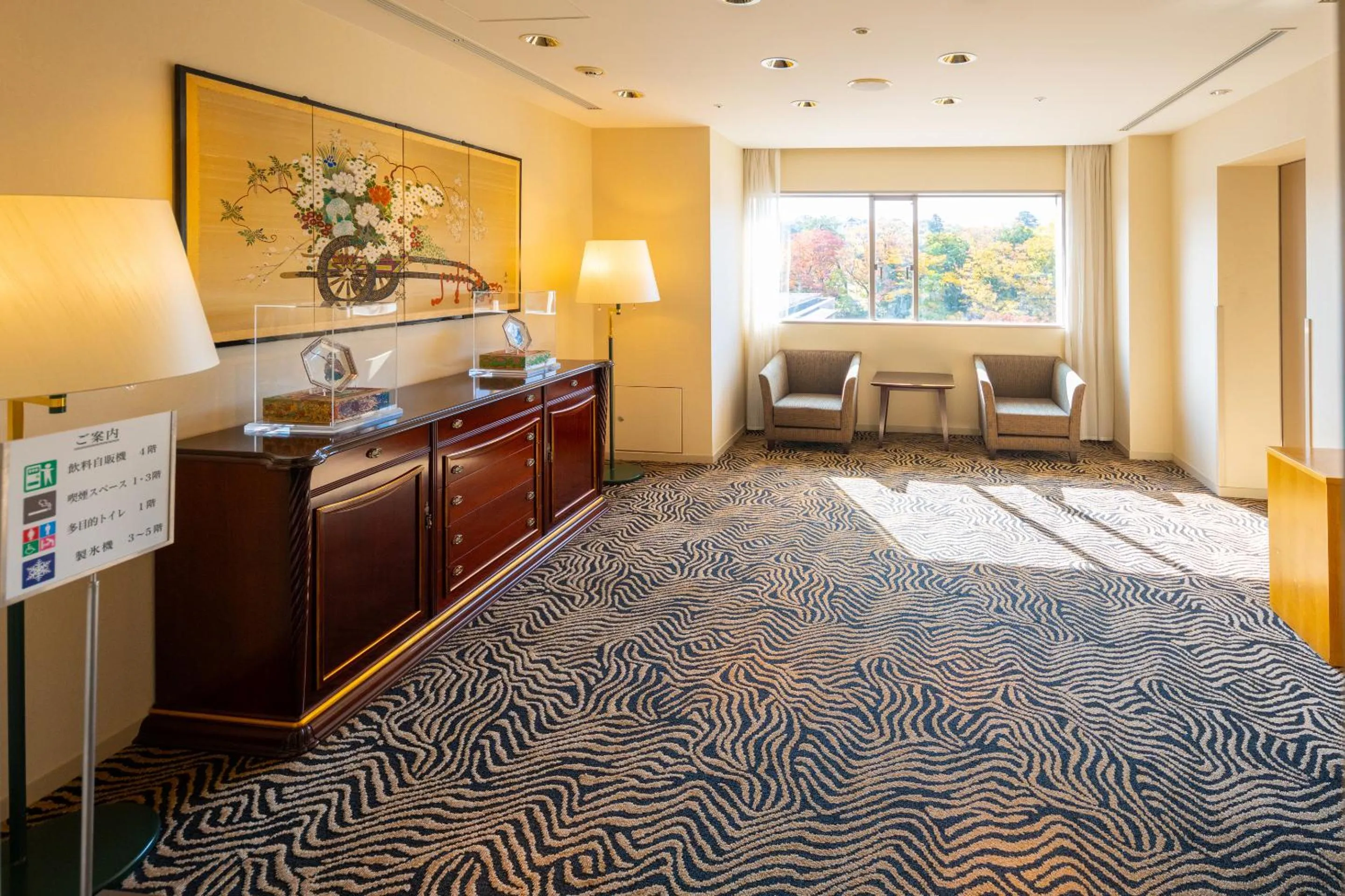 elevator in KKR Hotel Kanazawa