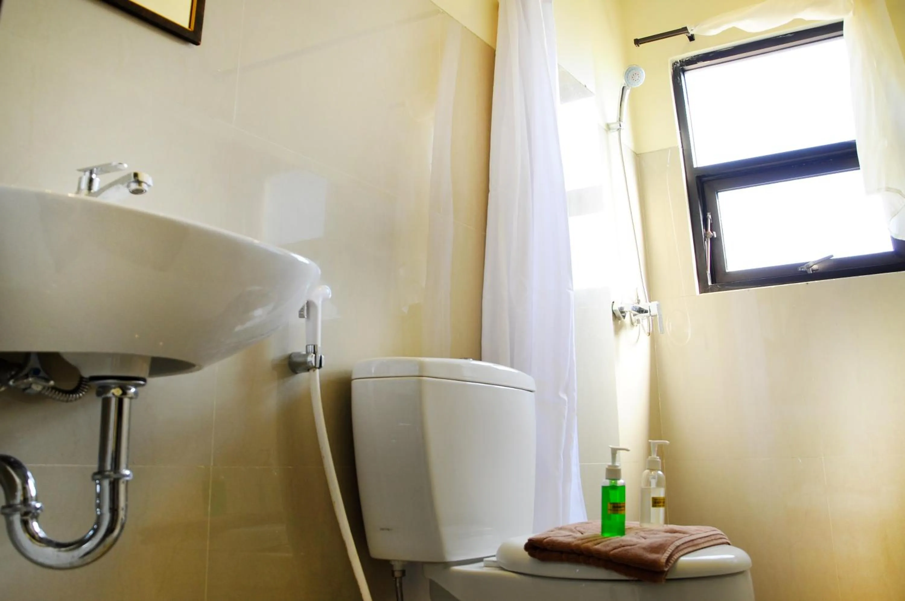 Shower in The Hill Ungasan