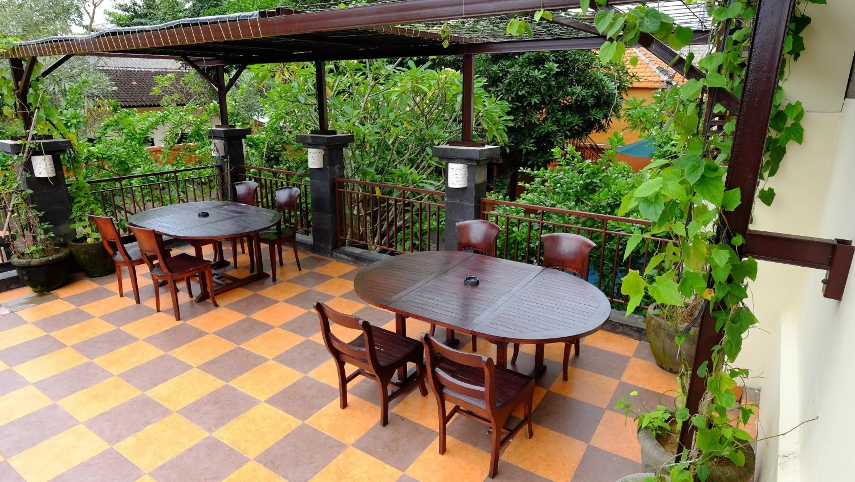 Area and facilities in The Hill Ungasan