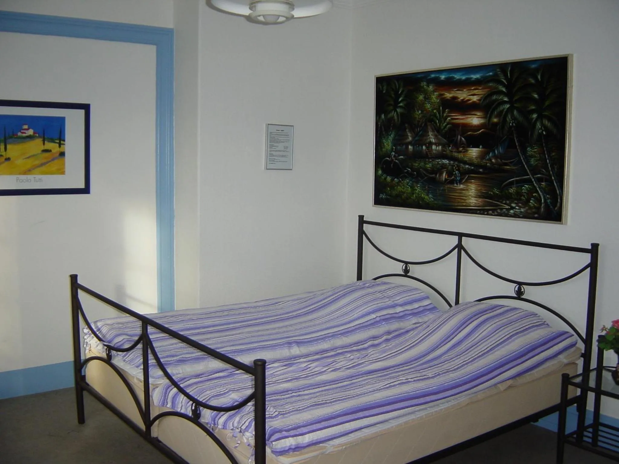 Photo of the whole room, Bed in Ferie På Toppen