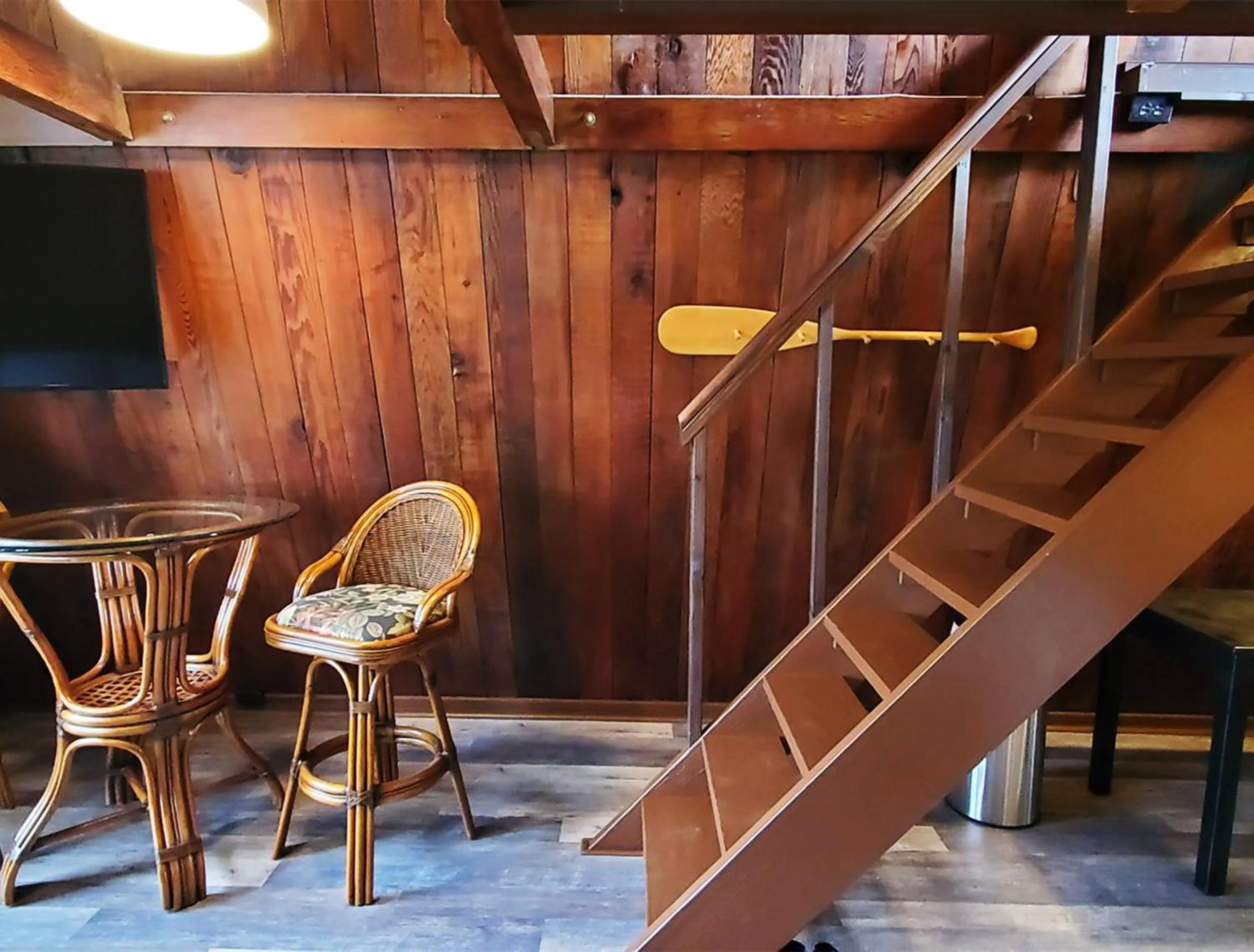 TV and multimedia in Hotel Moloka'i