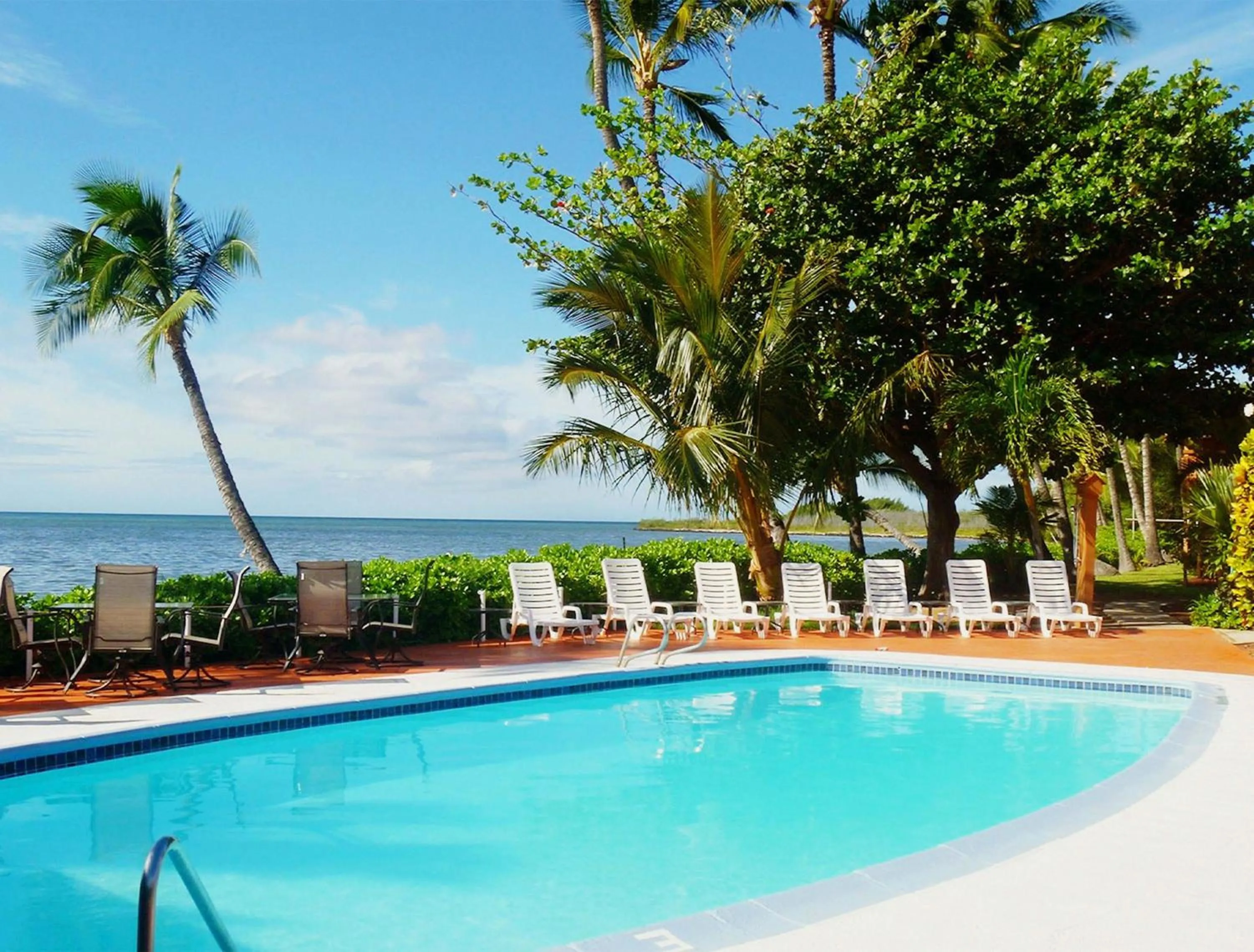 Swimming pool in Hotel Moloka'i