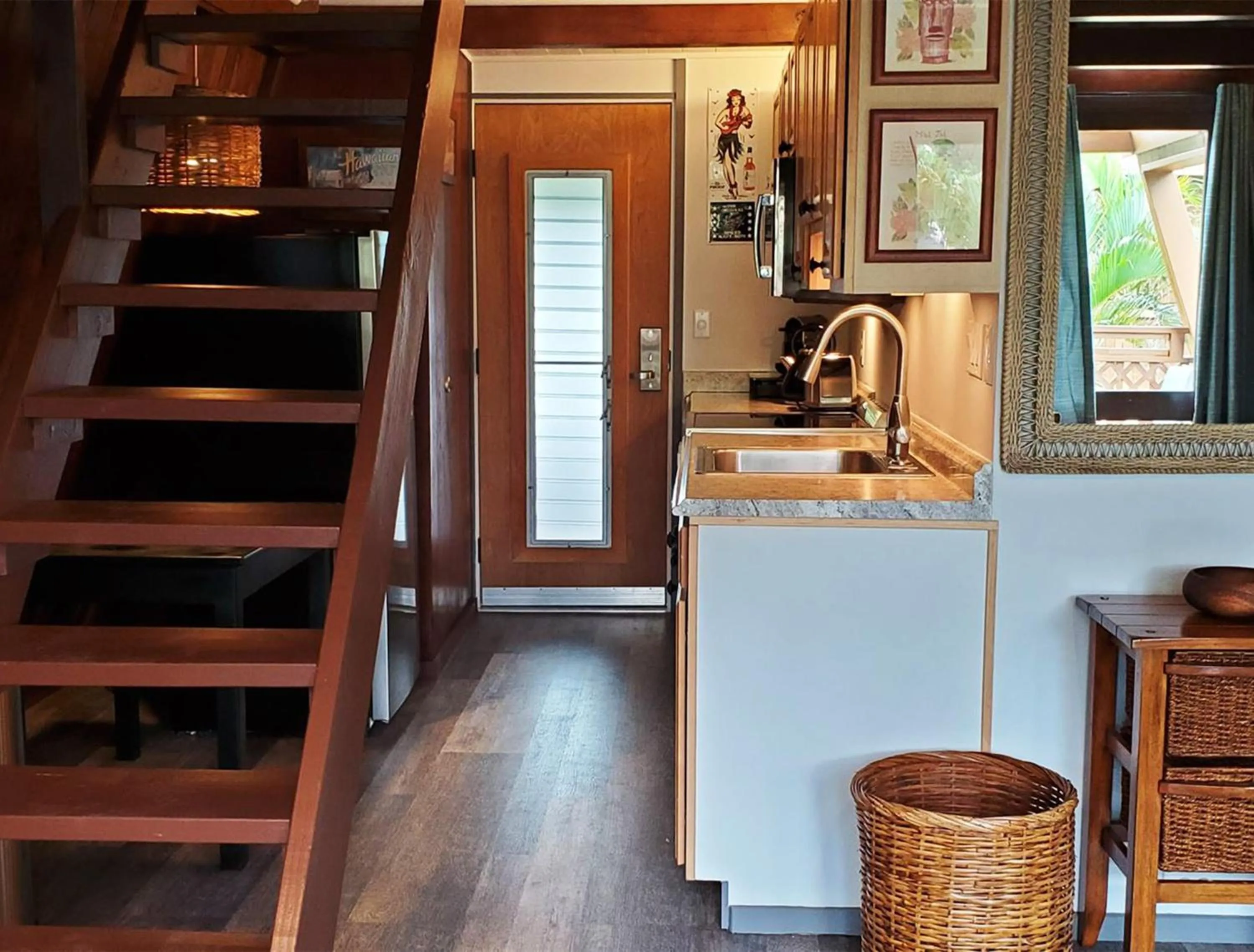 Kitchen or kitchenette in Hotel Moloka'i