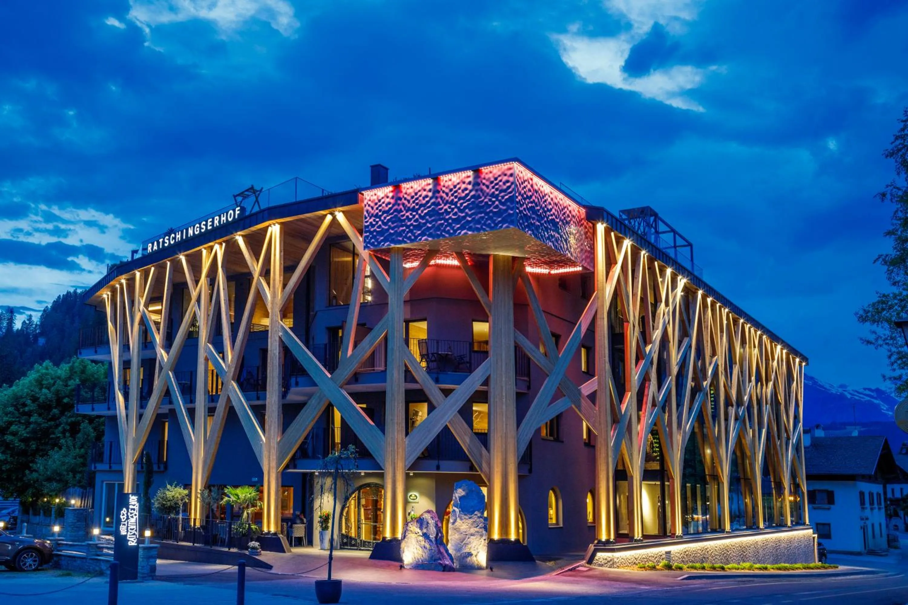 Property building in Hotel Ratschingserhof