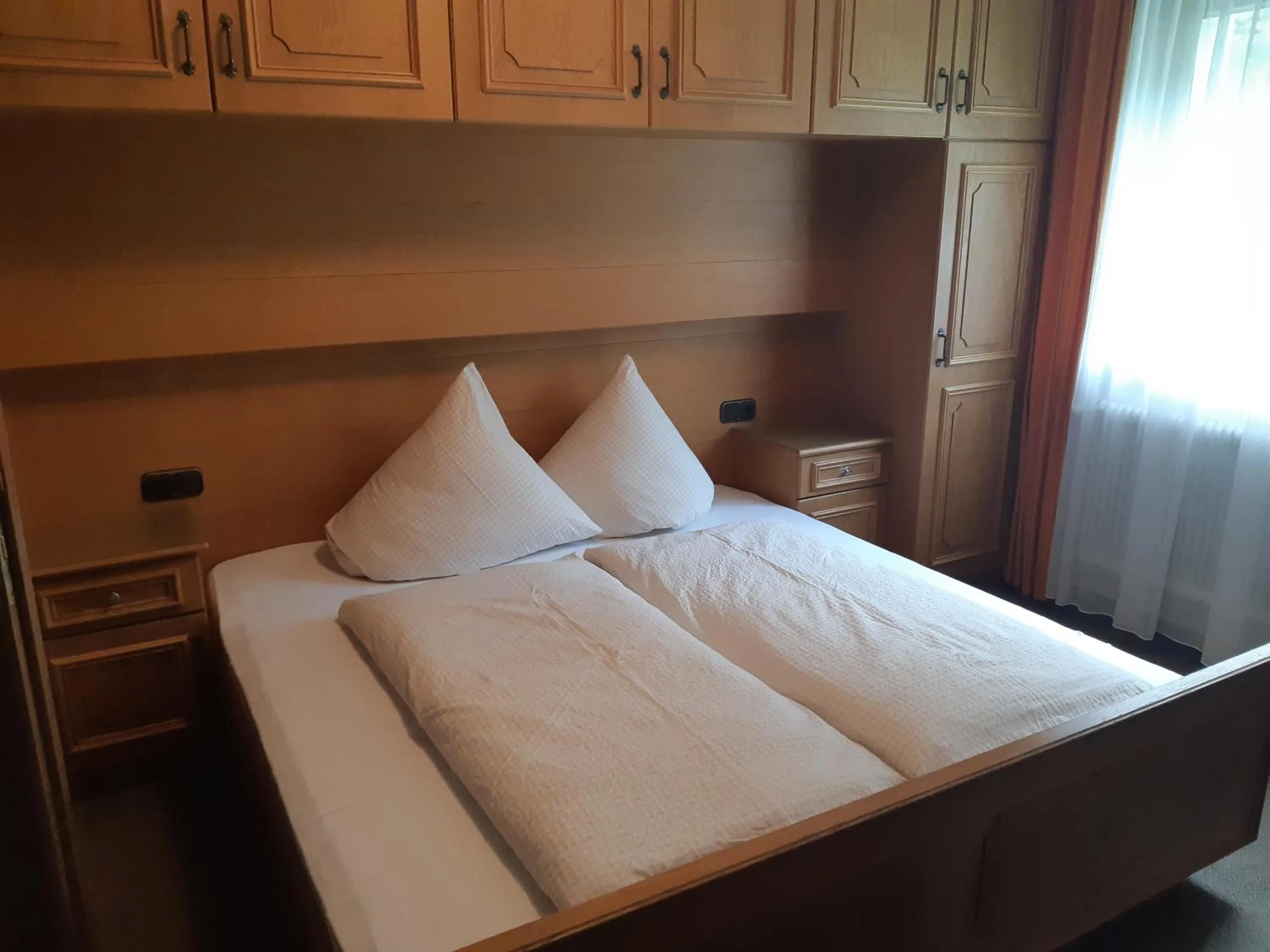 Bed in Gasthof Weißkugel