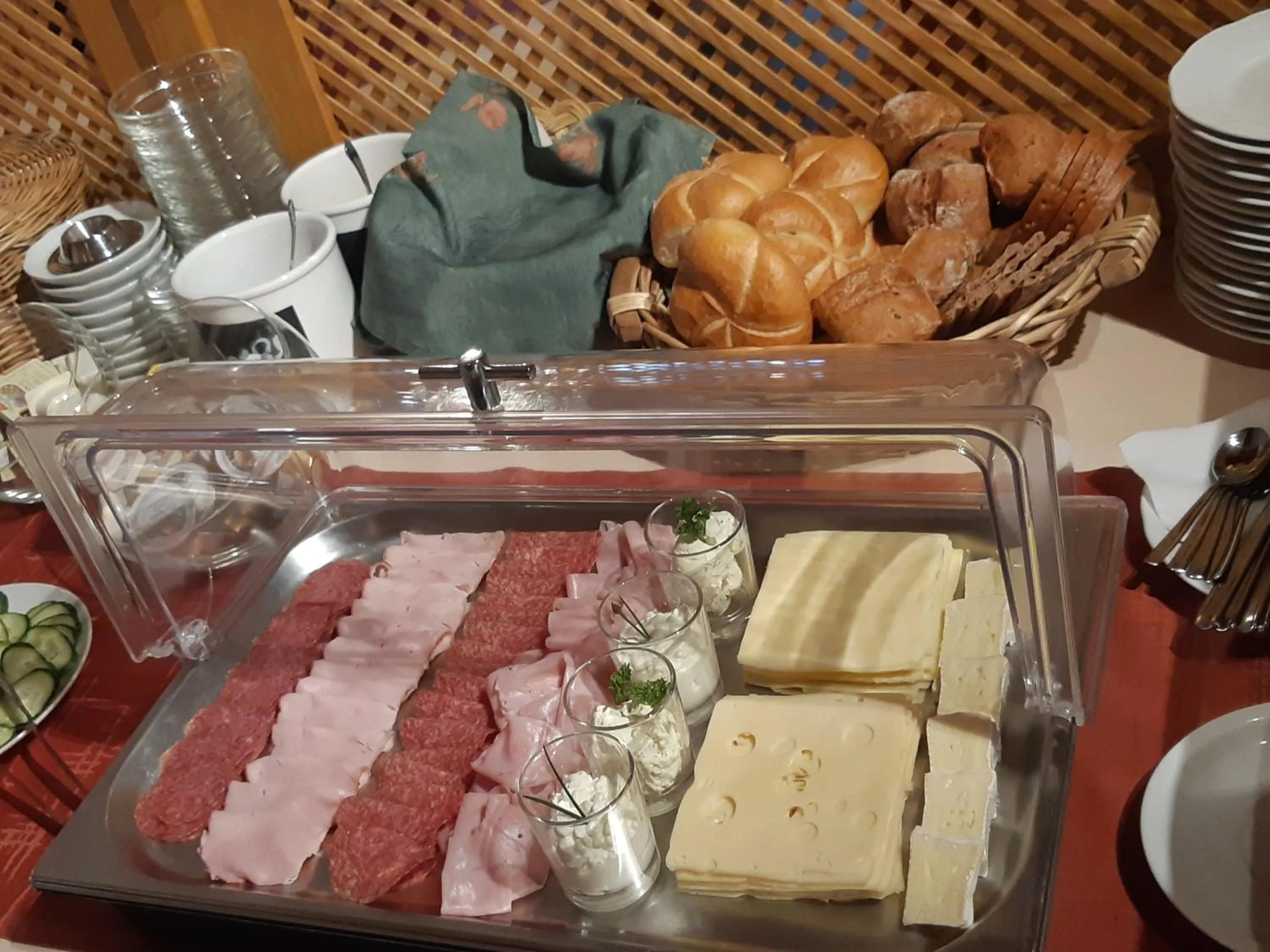 Buffet breakfast in Gasthof Weißkugel