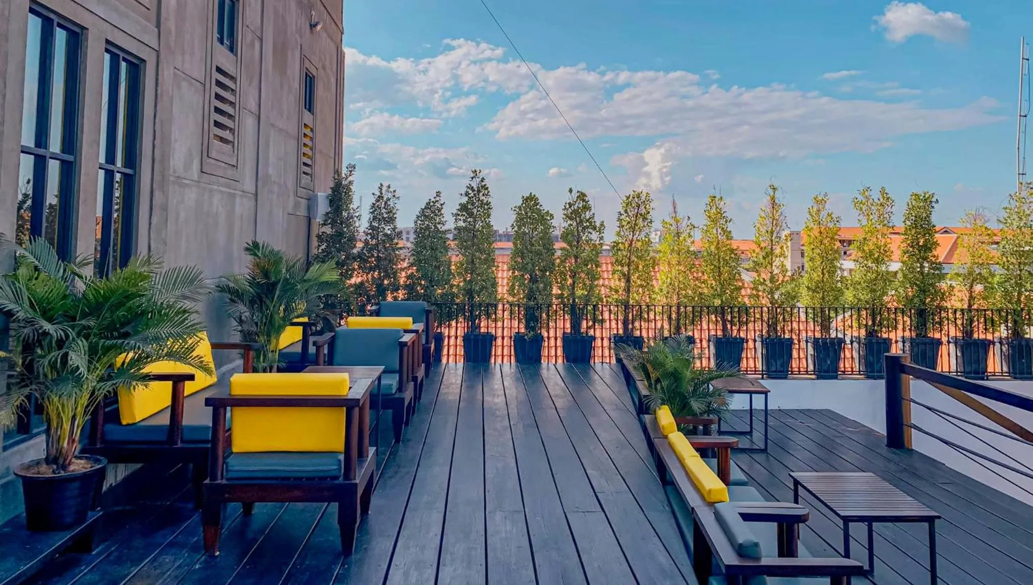 Balcony/Terrace in The Twizt - Lifestyle Hostel & Hotel