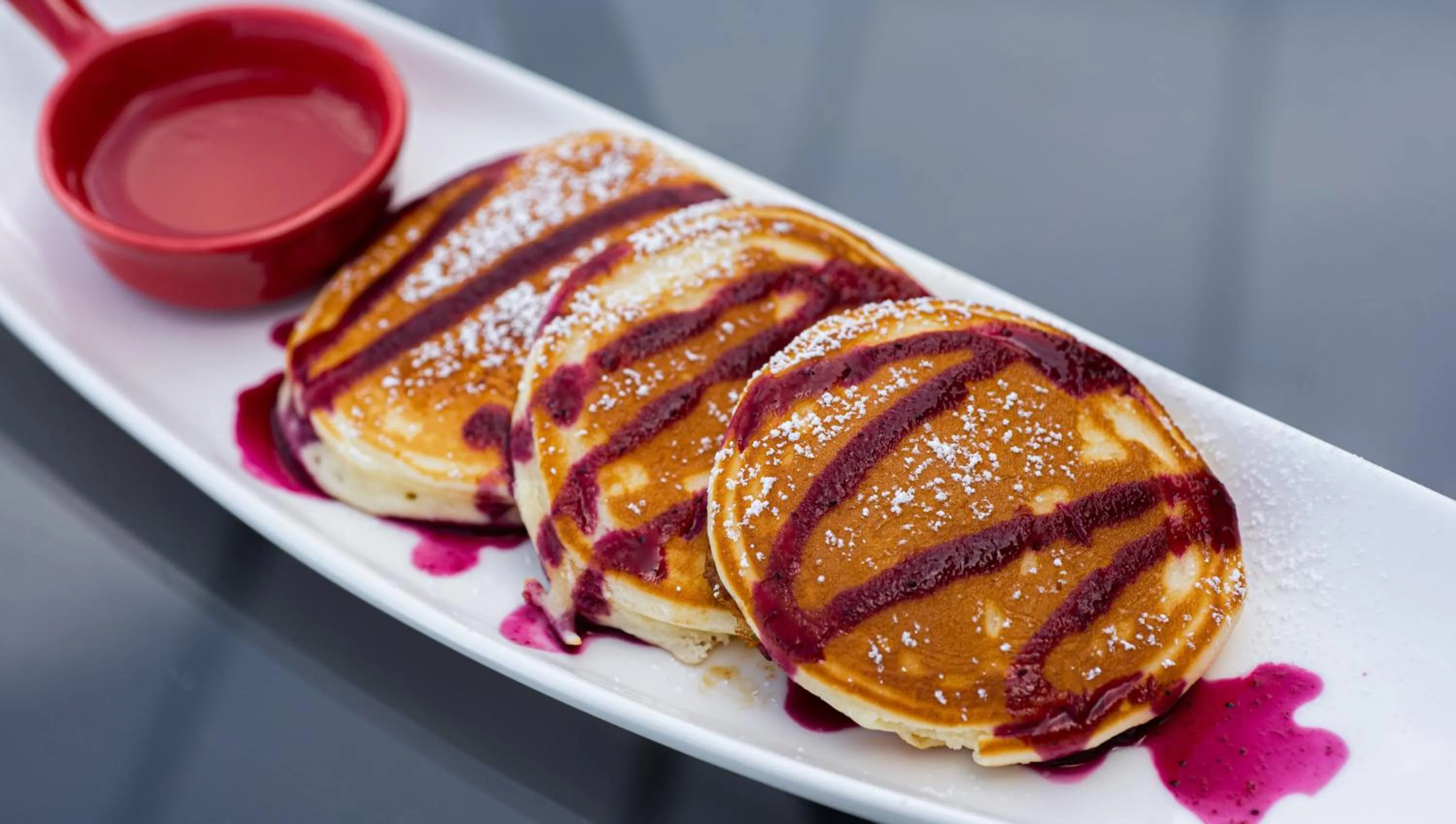 Food and drinks in The Twizt - Lifestyle Hostel & Hotel