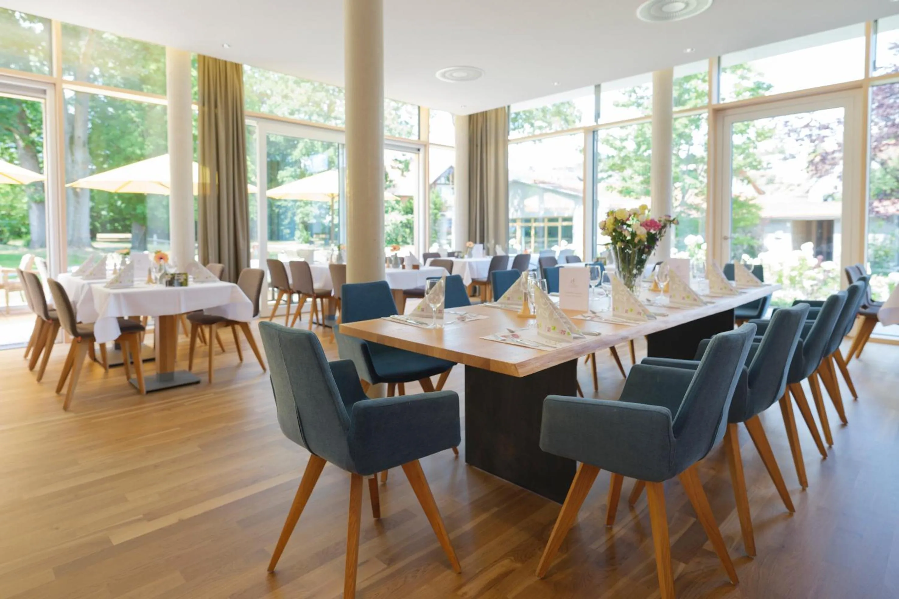 Restaurant/places to eat in Hotel St Elisabeth