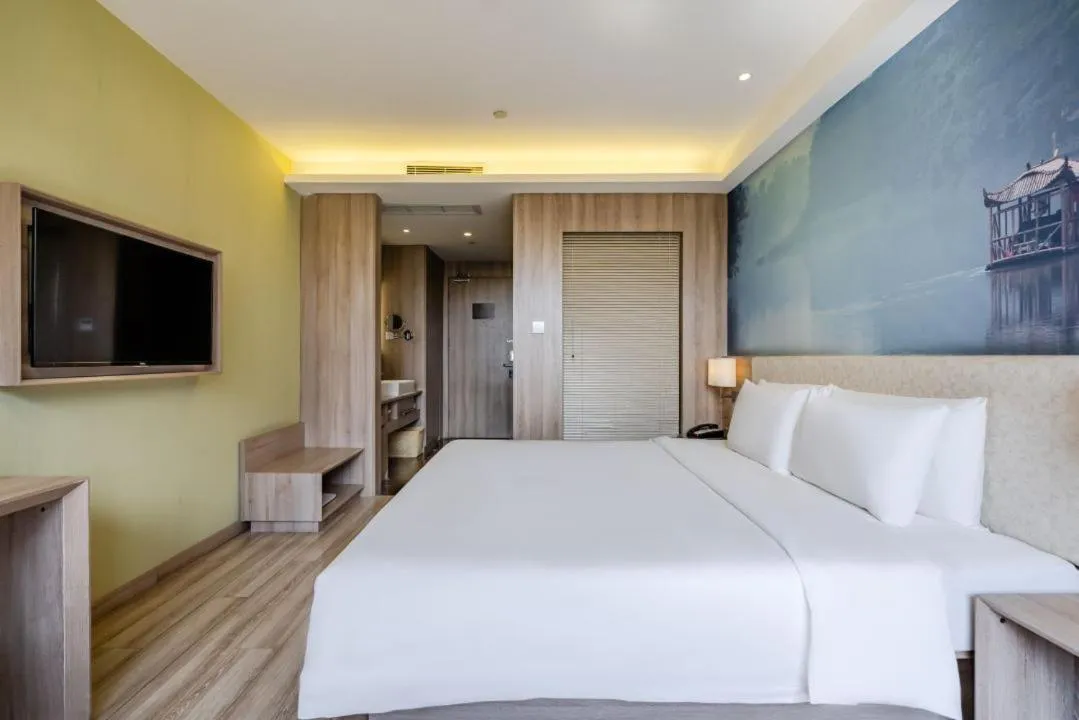 Bedroom in Atour Hotel Chengdu Wuhou Temple
