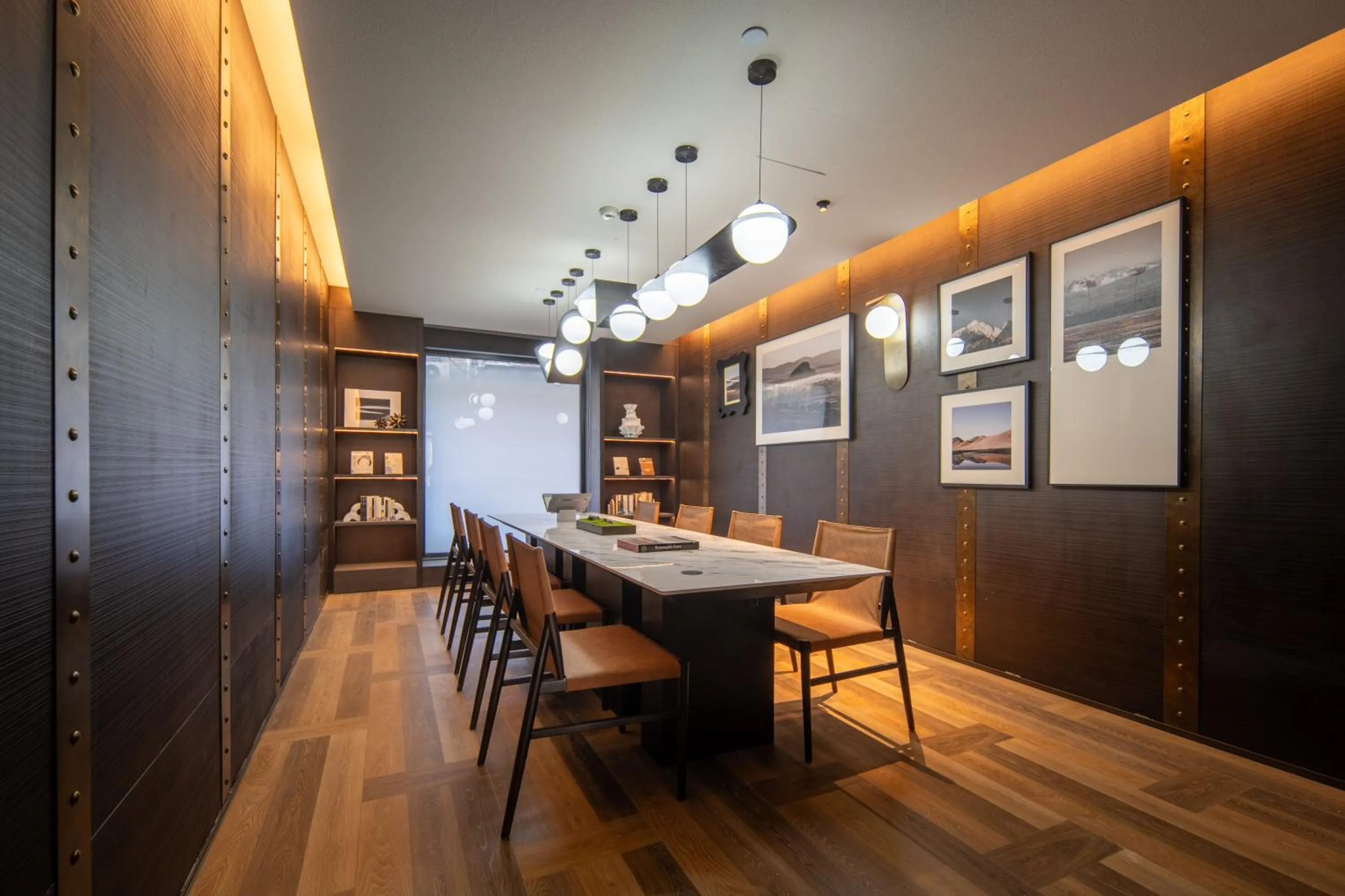 Meeting/conference room in Atour Hotel Chengdu Wuhou Temple Kuan Zhai Alleys