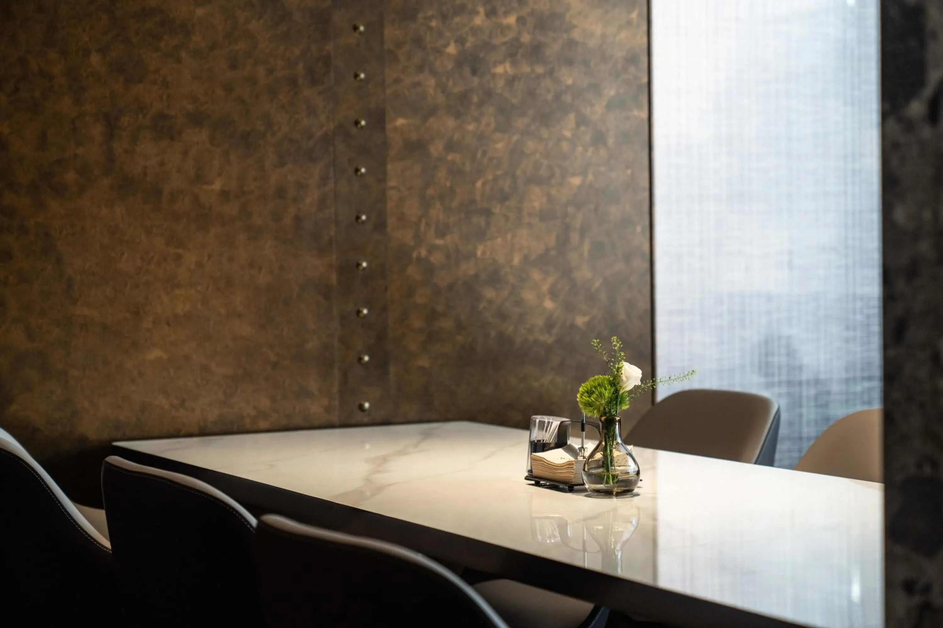 Restaurant/places to eat in Atour Hotel Chengdu Wuhou Temple Kuan Zhai Alleys