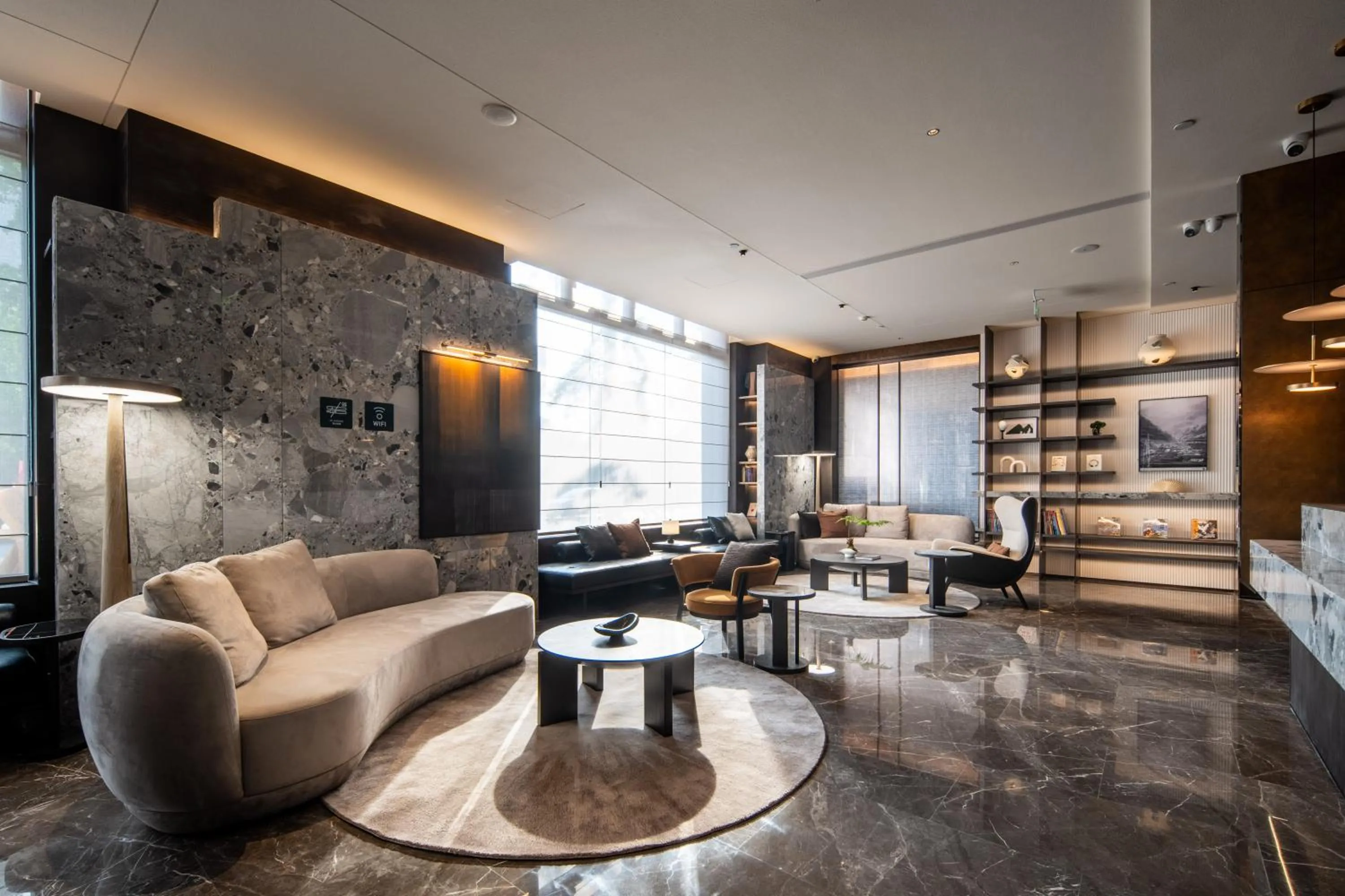 Seating area in Atour Hotel Chengdu Wuhou Temple Kuan Zhai Alleys