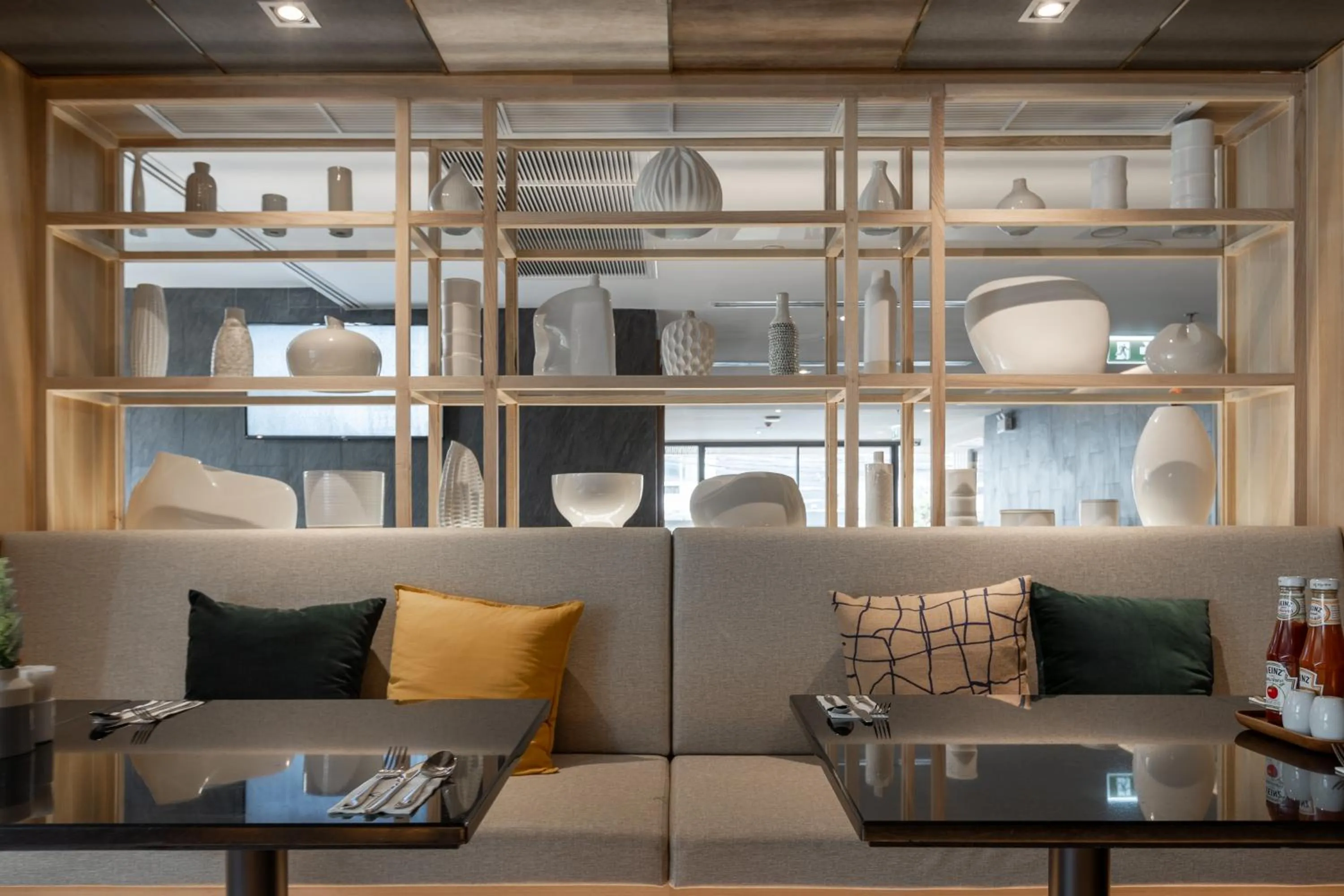 Restaurant/places to eat in The Quarter Phromphong by UHG