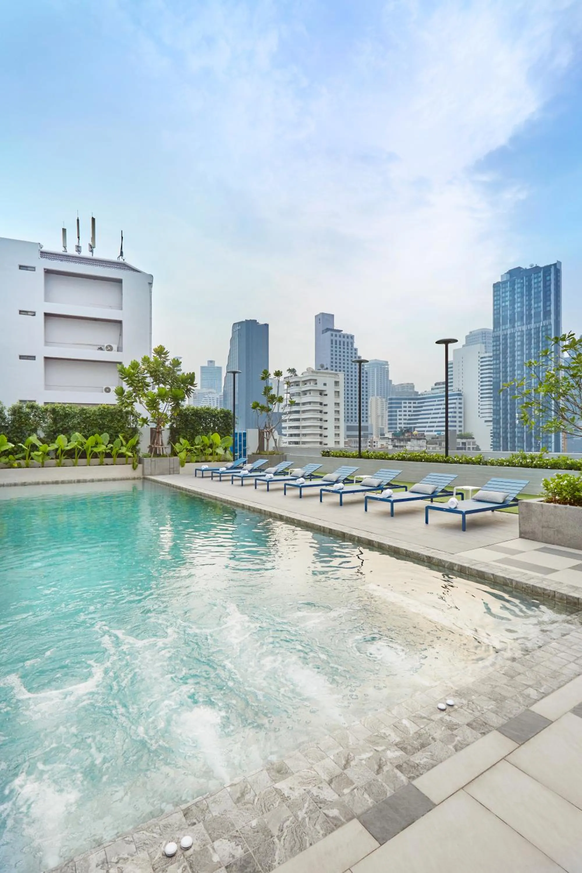 Pool view in The Quarter Phromphong by UHG