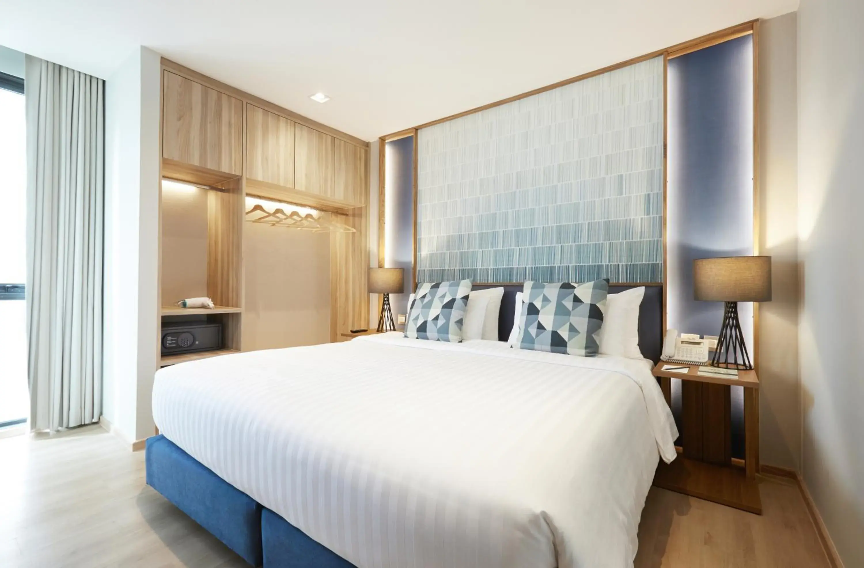 Deluxe Double Room with Balcony in The Quarter Phromphong by UHG Deluxe Double Room with Balcony in The Quarter Phromphong by UHG