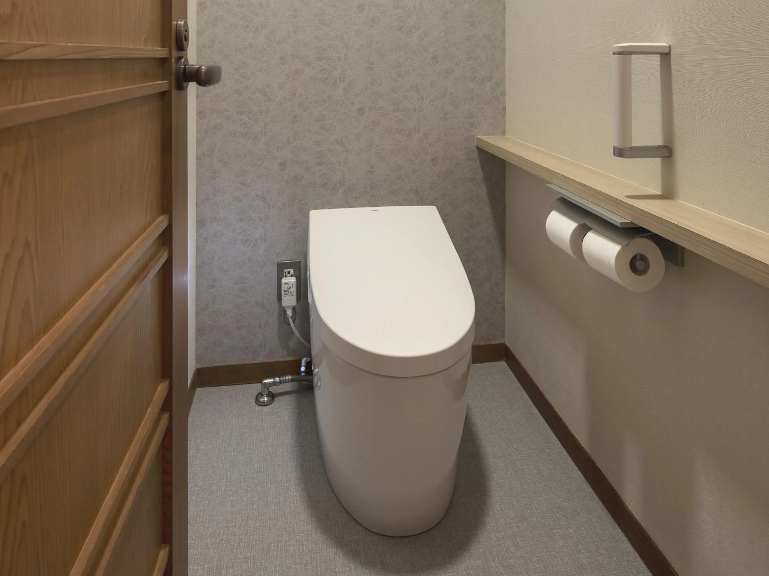 Toilet in Dai-ichi Takimotokan