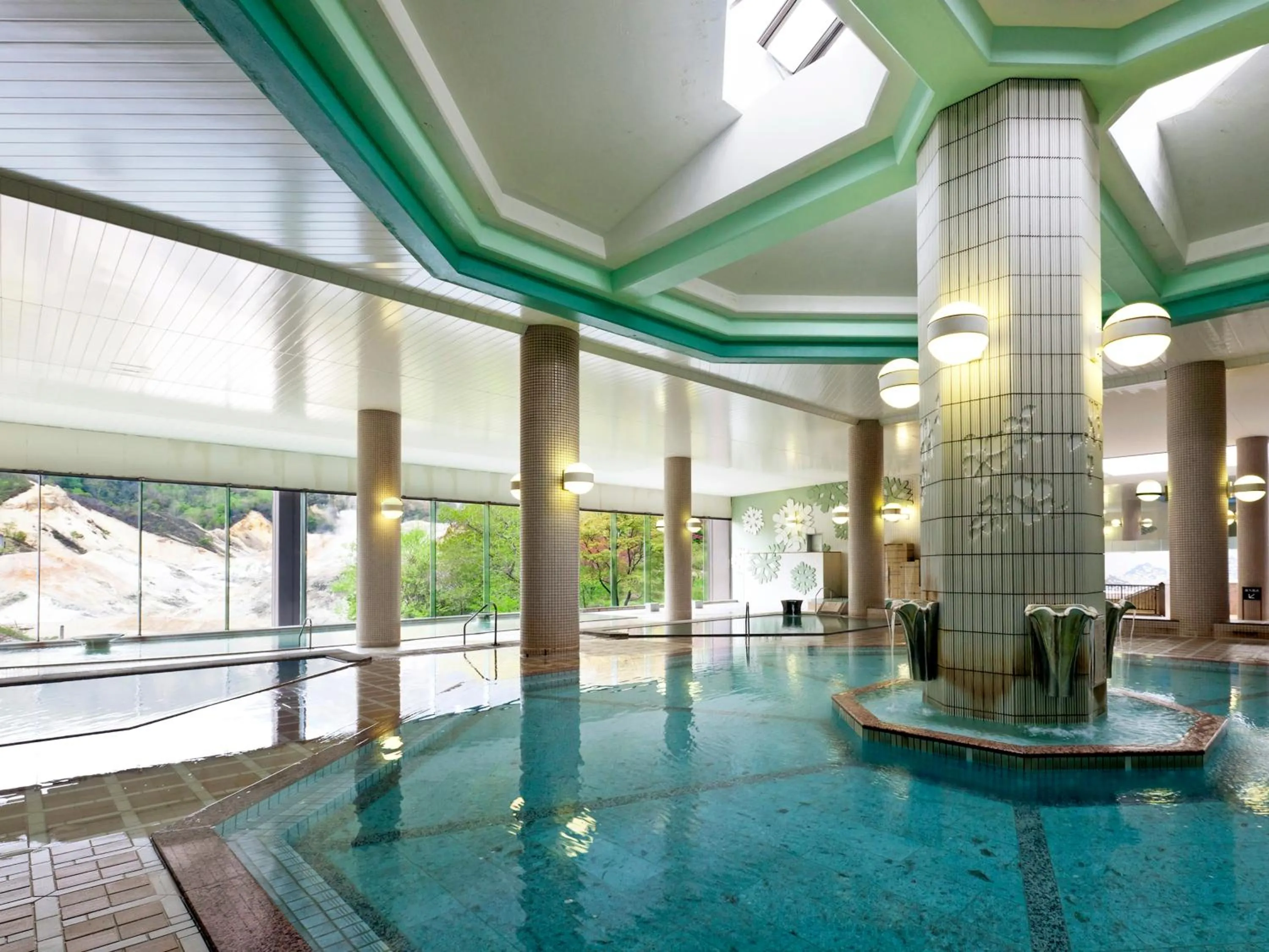 Bathroom in Dai-ichi Takimotokan