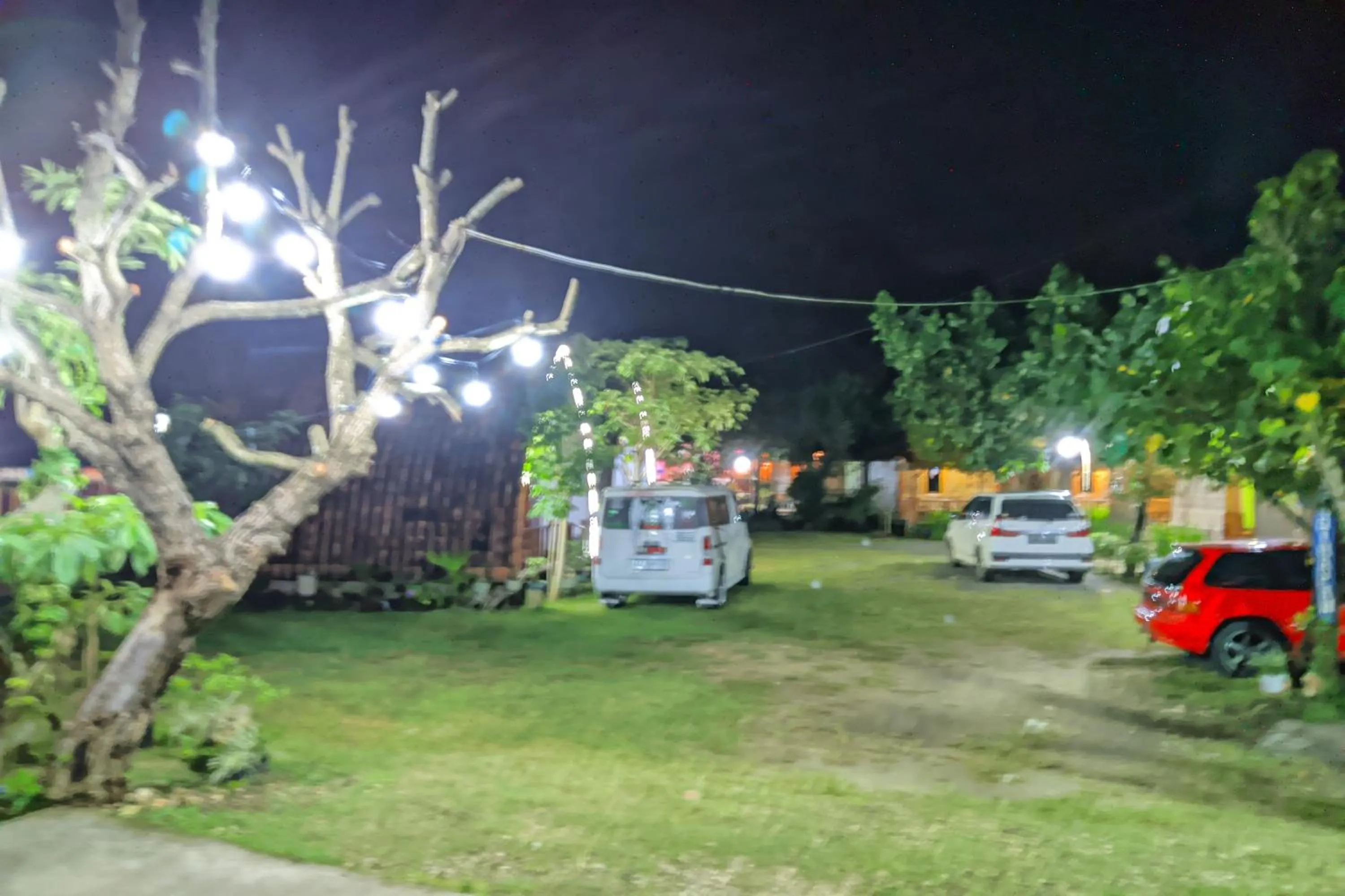 Property building in Penginapan Griya Watukelir