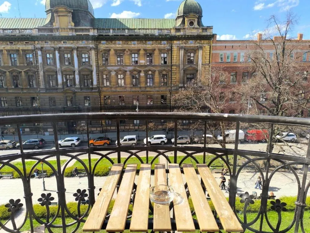 Spring in Roller Aparthotel