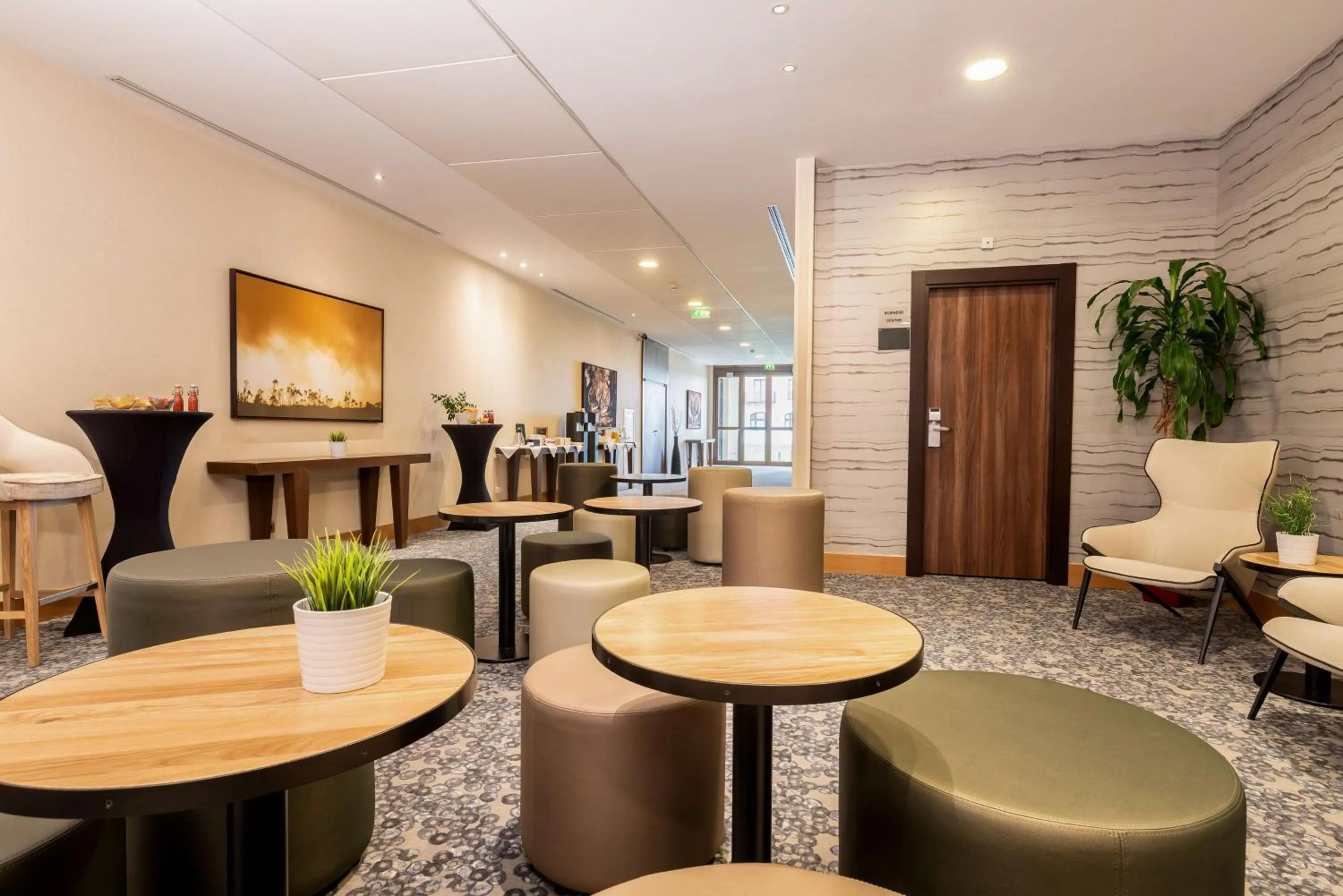 Business facilities in Radisson Blu Hotel Paris, Marne-la-Vallée