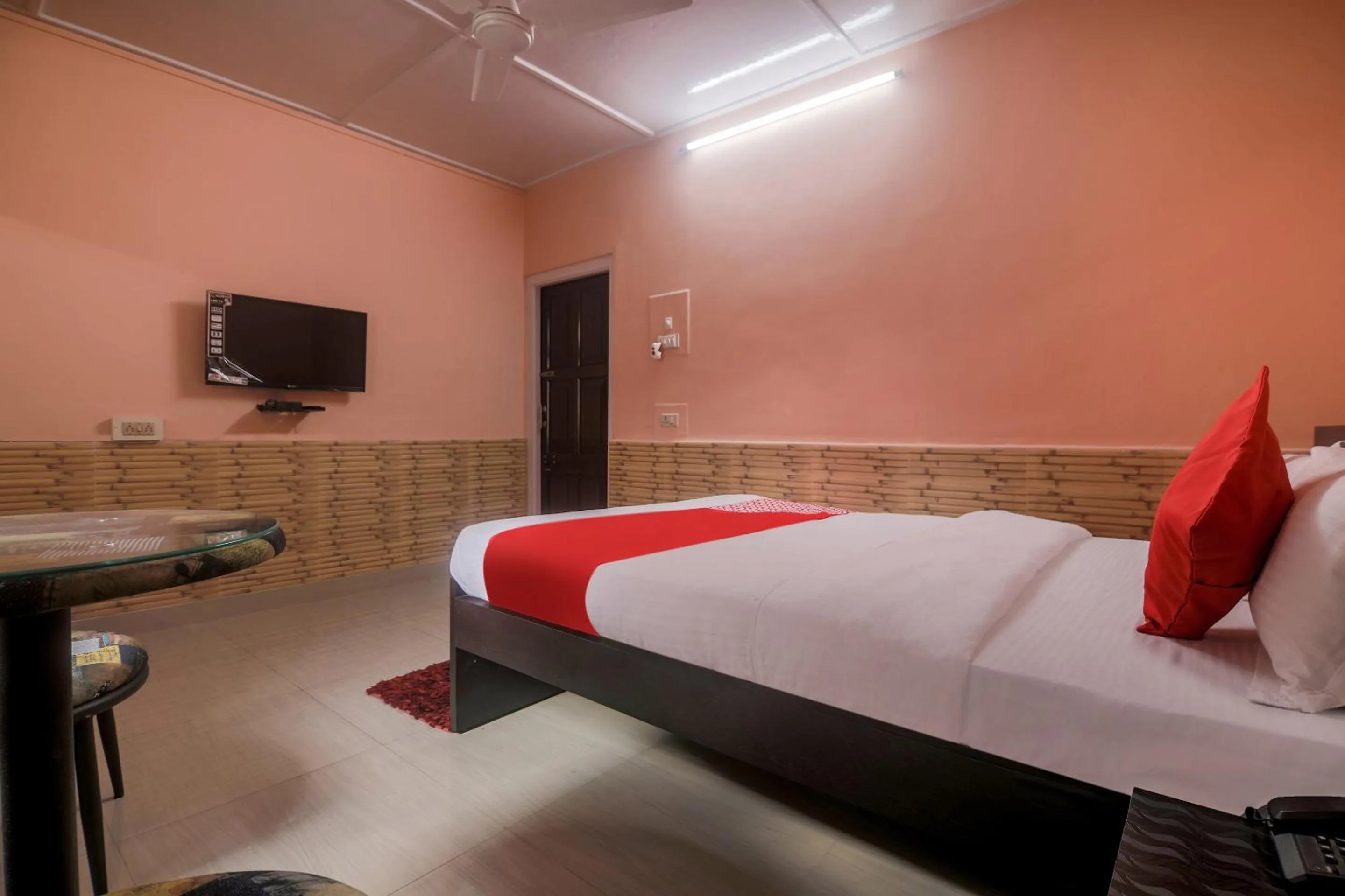 Bedroom, Bed in Collection O Trinayan Associates