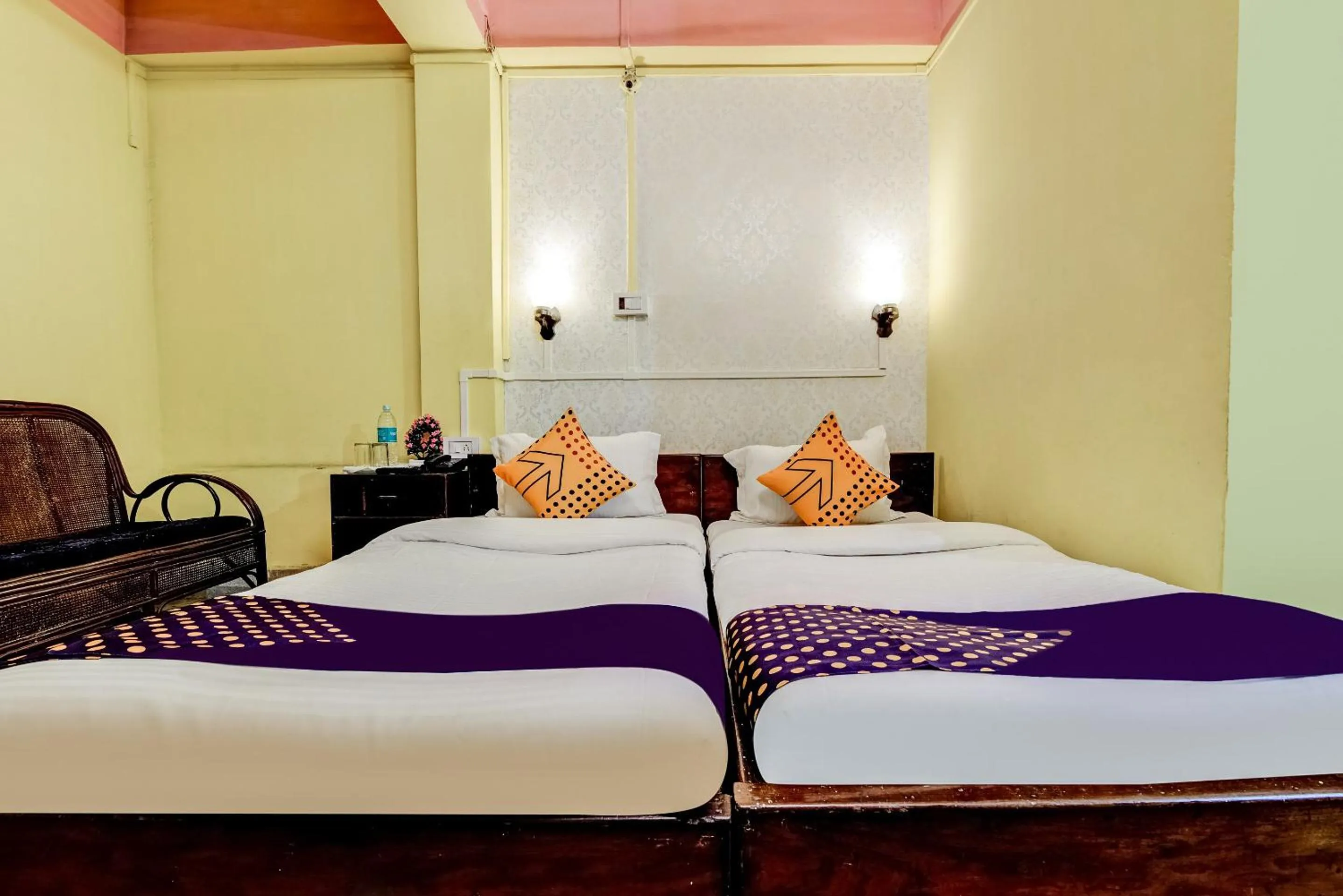 Bedroom in SPOT ON Durba 2