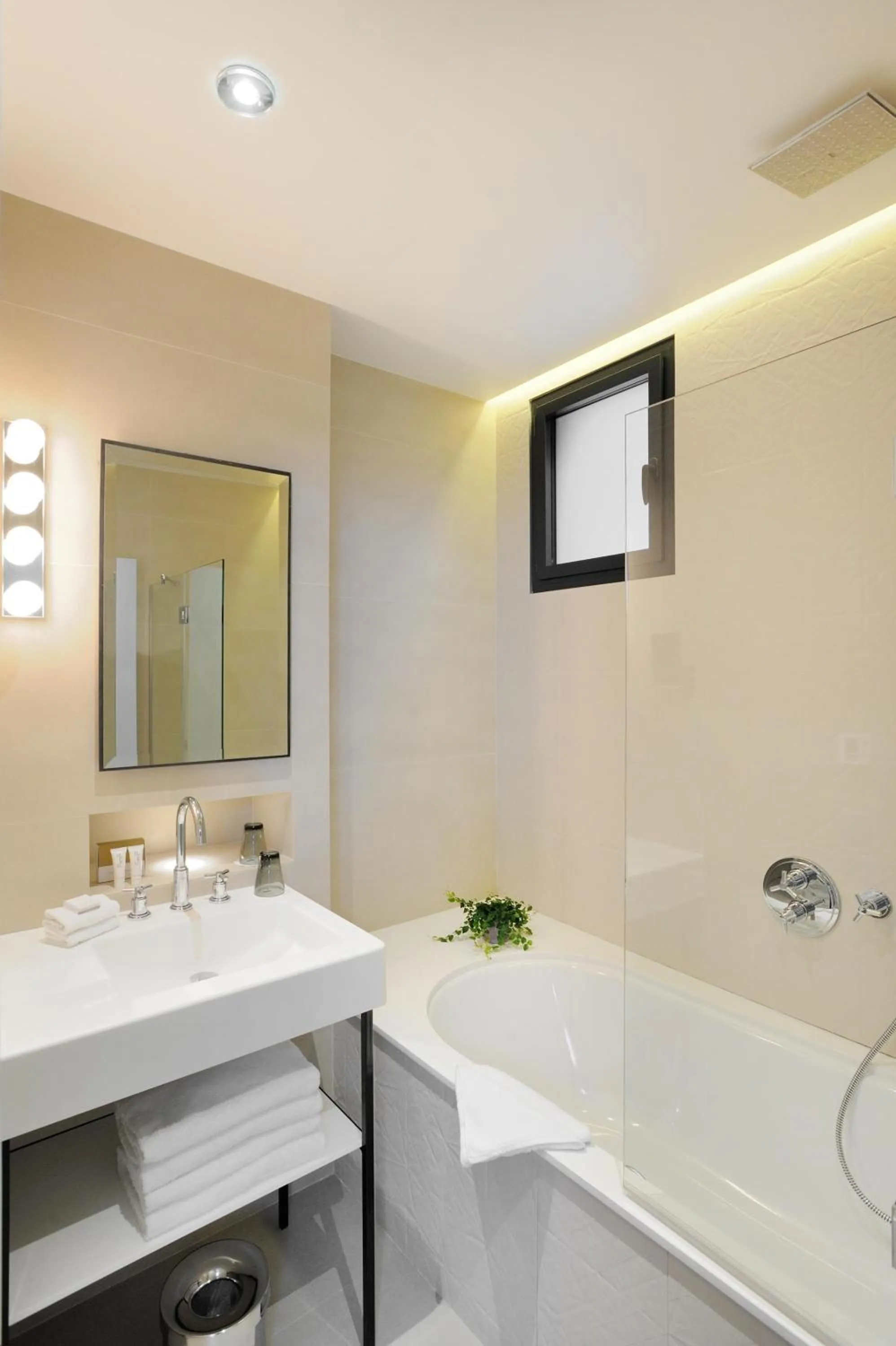 Bathroom in Hotel & Spa La Belle Juliette