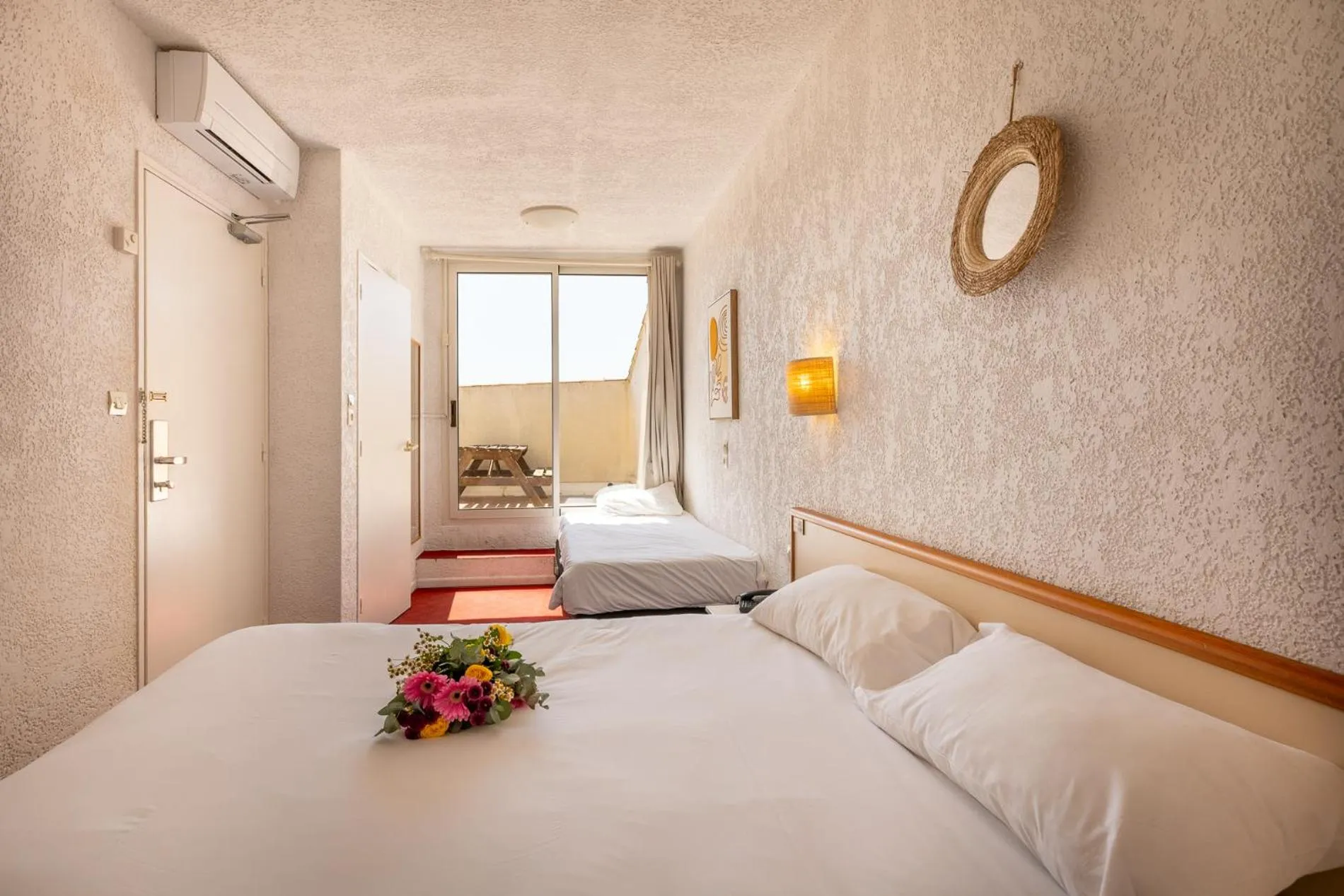 Bed in Logis Heraclee