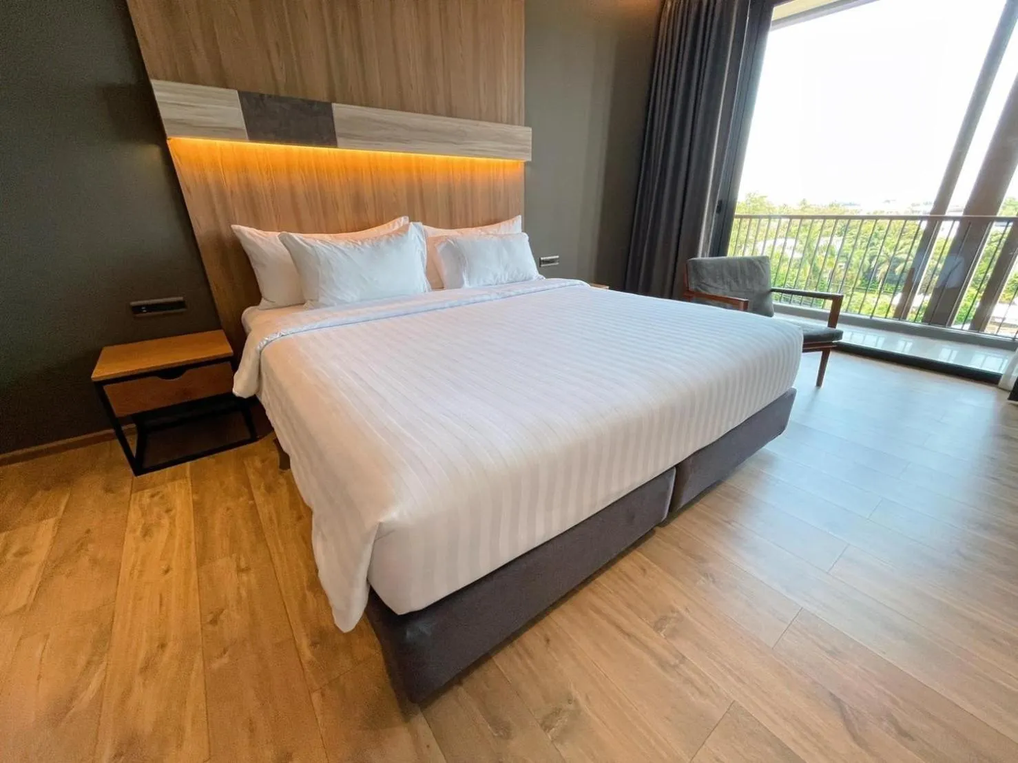 Bedroom, Bed in The Teak Hotel