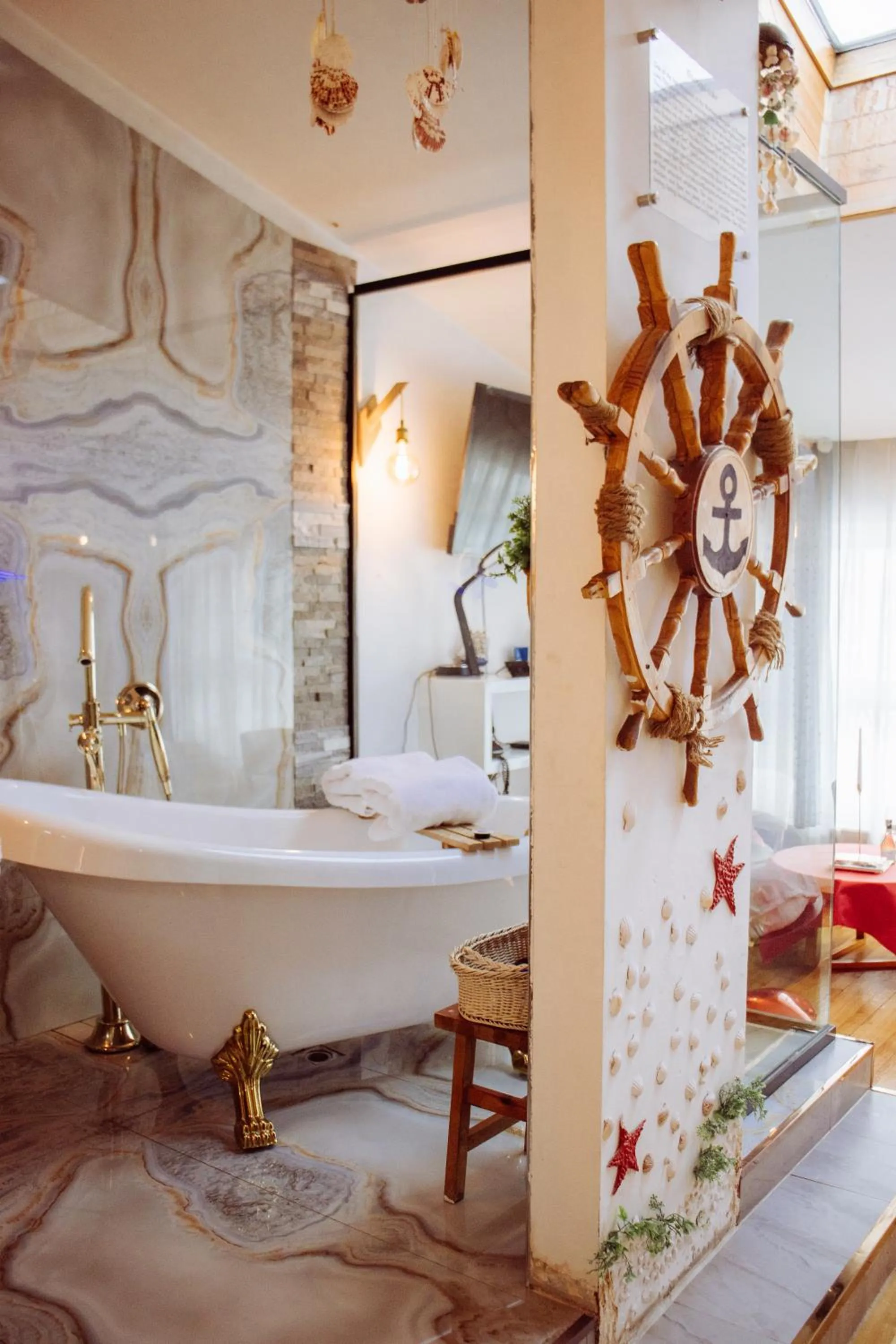 Bath in Nomado Boutique Hotel