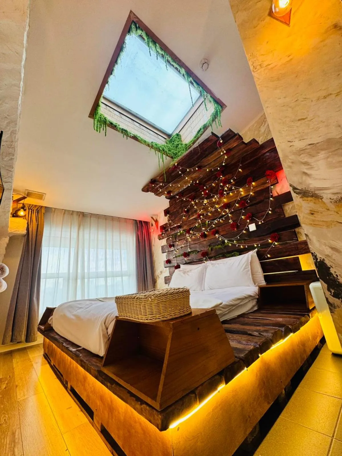 Photo of the whole room in Nomado Boutique Hotel