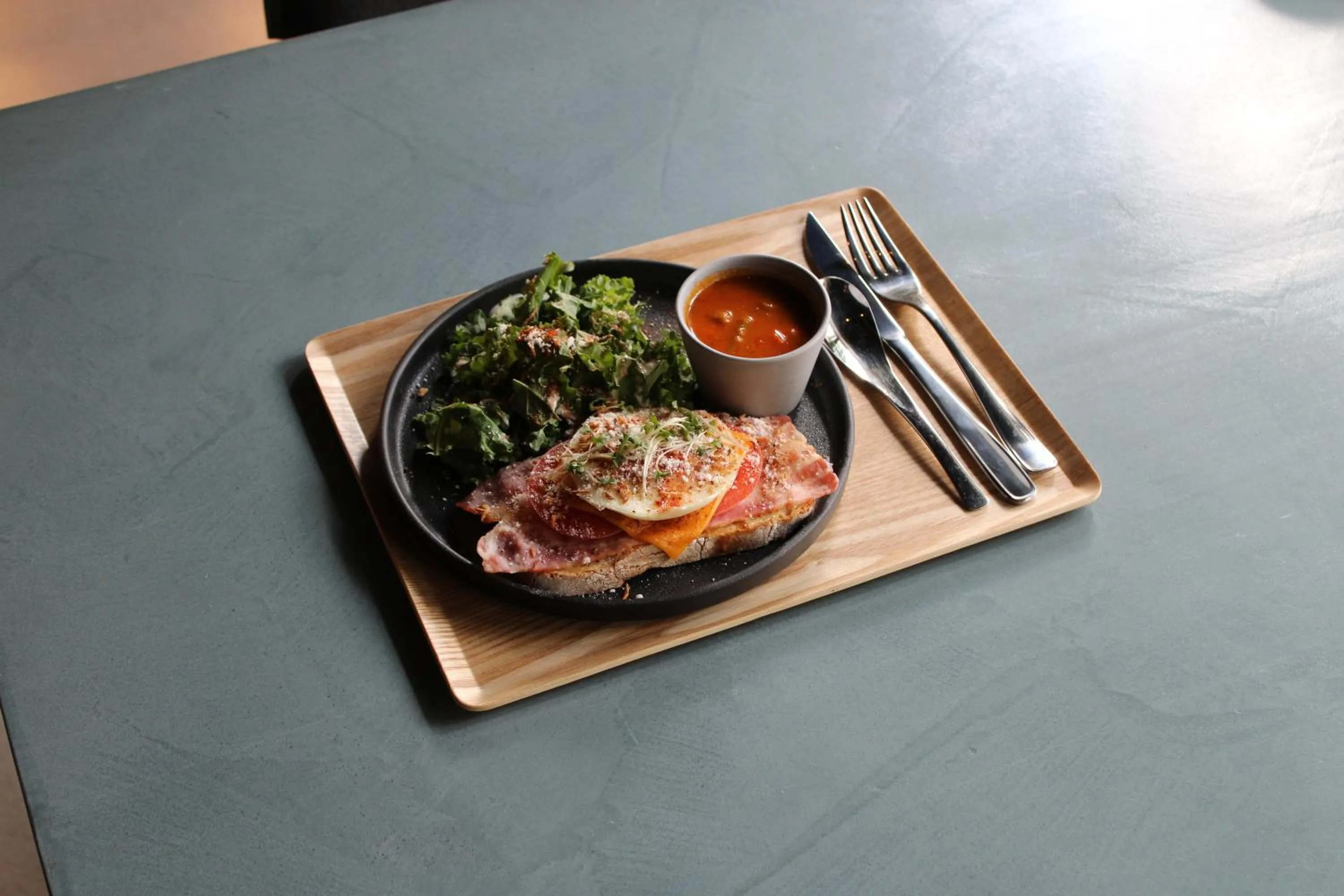 THE TOURIST HOTEL & Cafe AKIHABARA