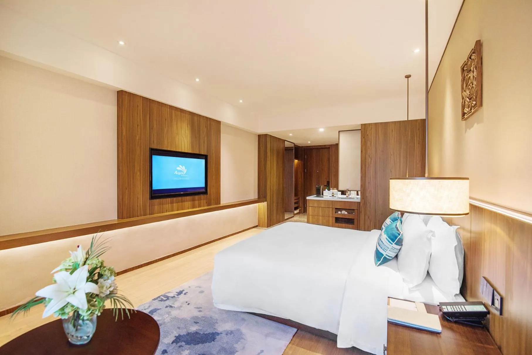 Photo of the whole room, Bed in Argyle Resort Dali Yueyun