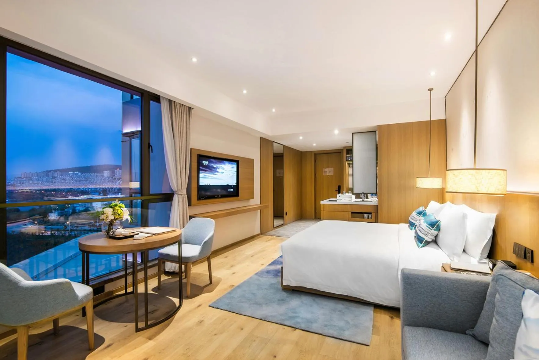 Photo of the whole room, Bed in Argyle Resort Dali Yueyun