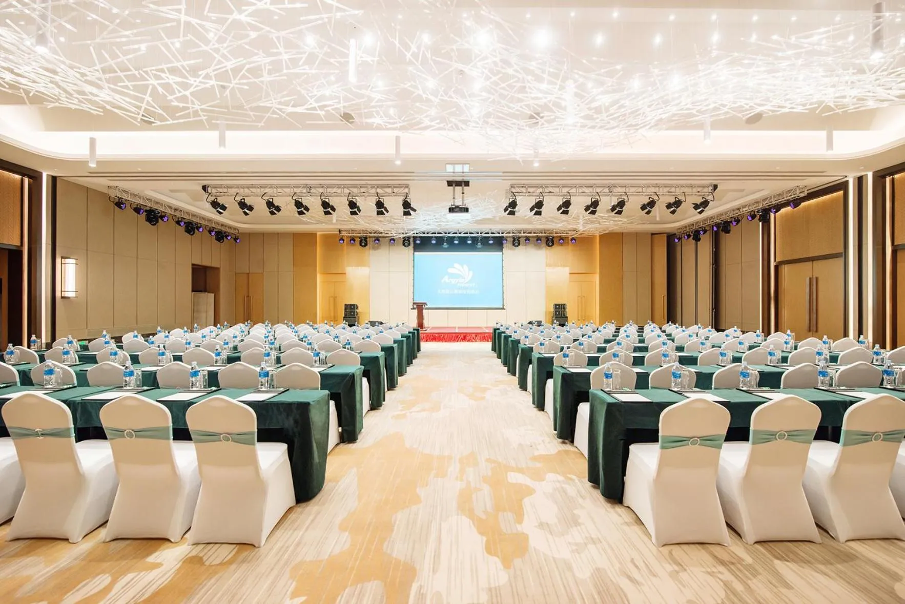 Banquet/Function facilities in Argyle Resort Dali Yueyun