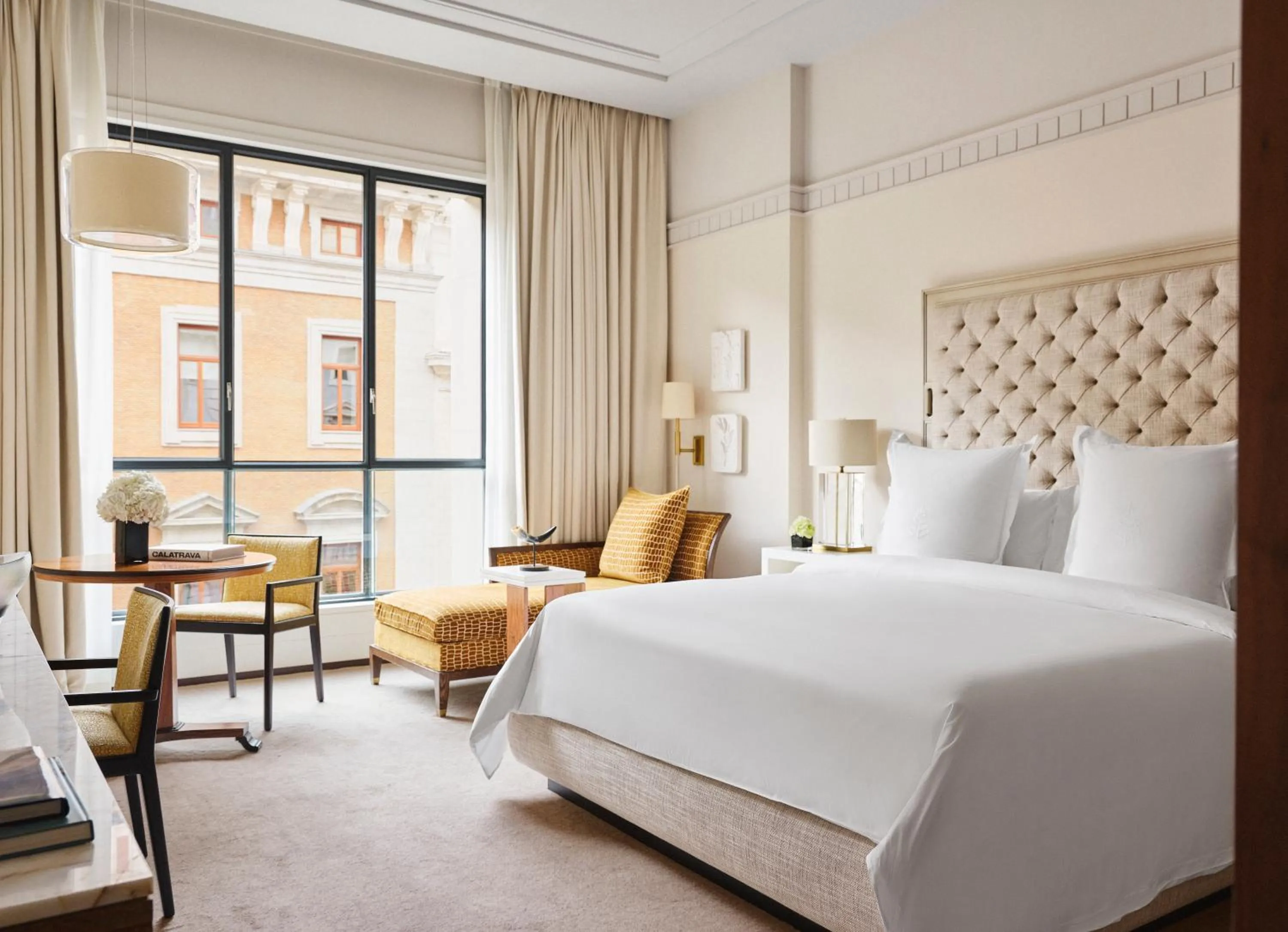 Bedroom, Bed in Four Seasons Hotel Madrid