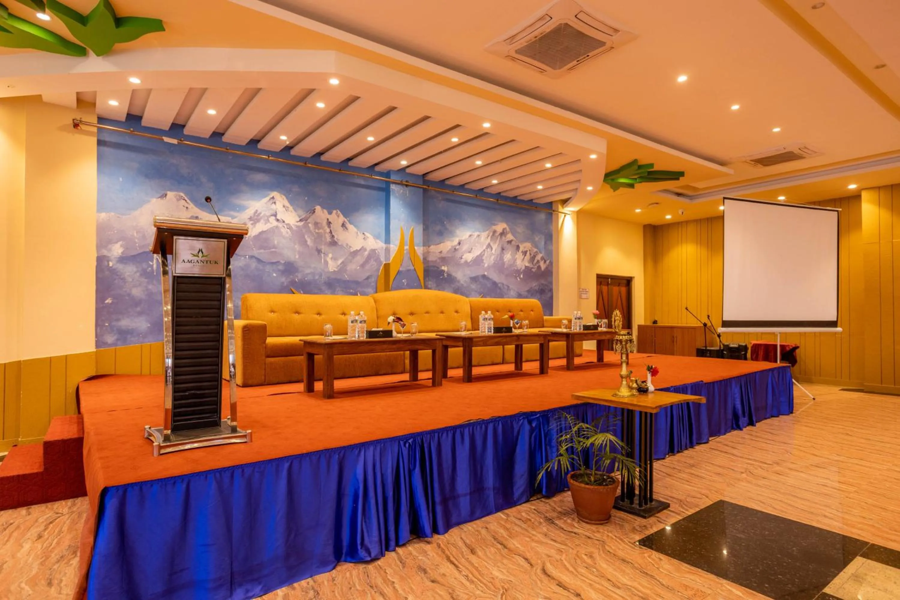 Meeting/conference room in Aagantuk Resort