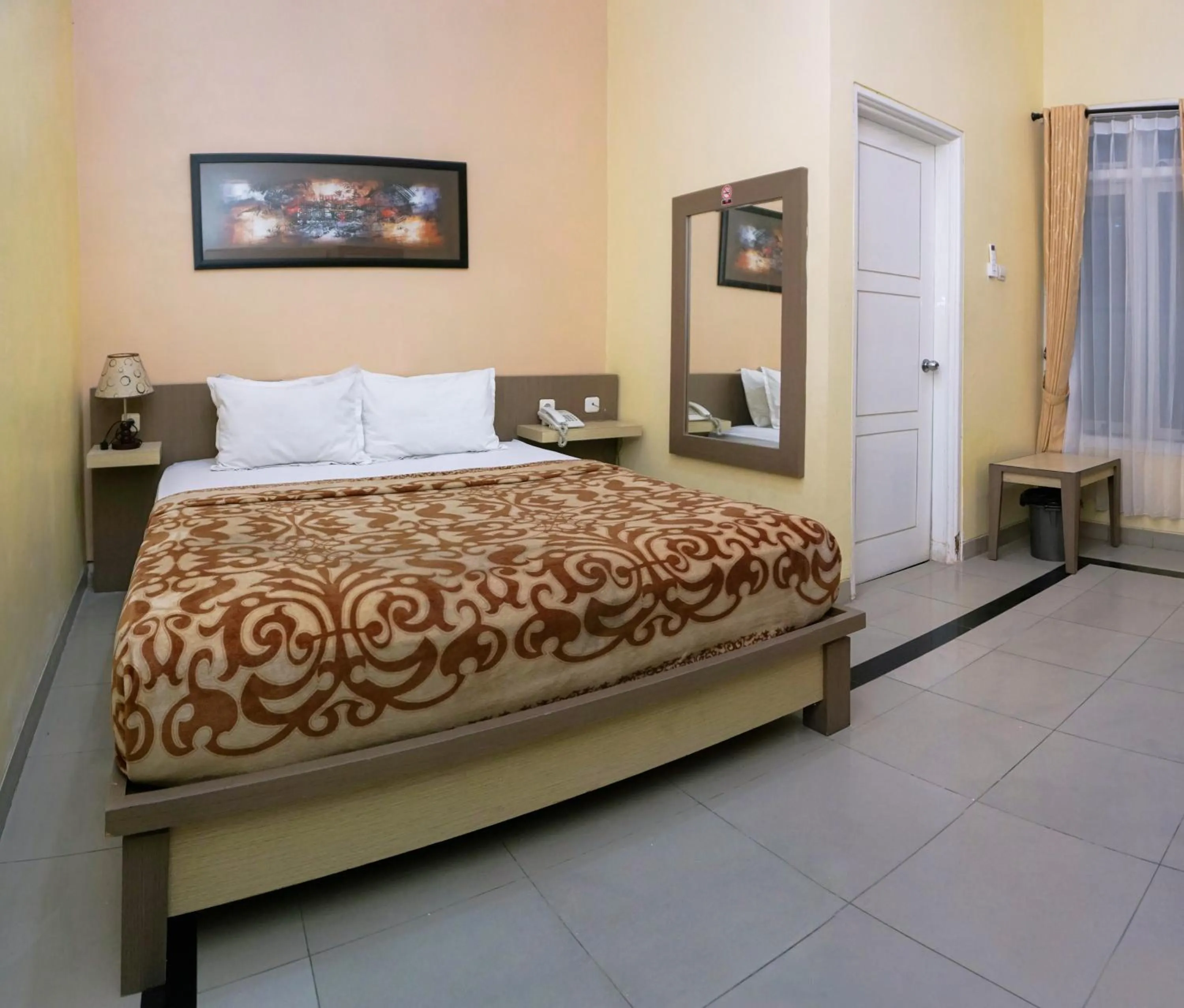 Bedroom, Bed in Musdalifah Hotel