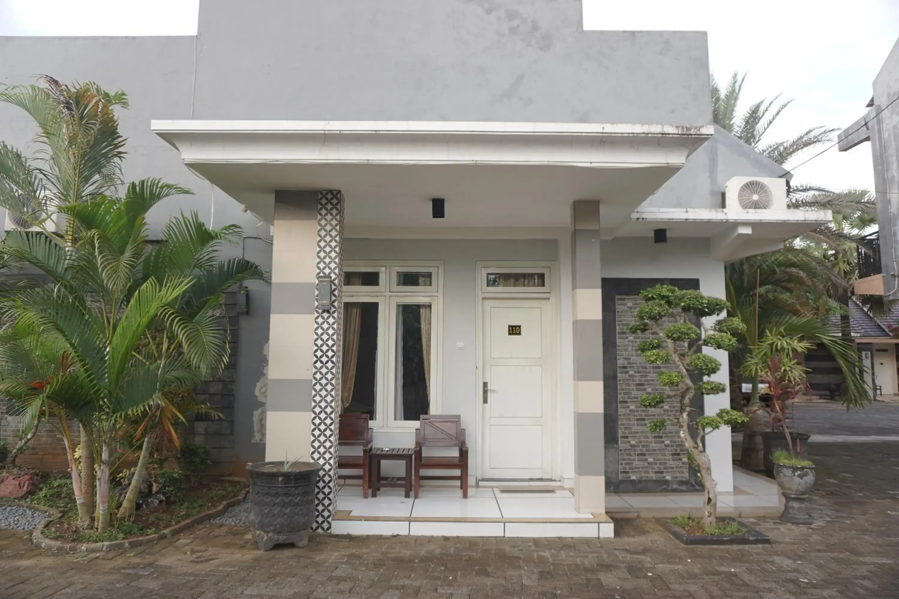 Double or Twin Room with Shower in Musdalifah Hotel Double or Twin Room with Shower in Musdalifah Hotel