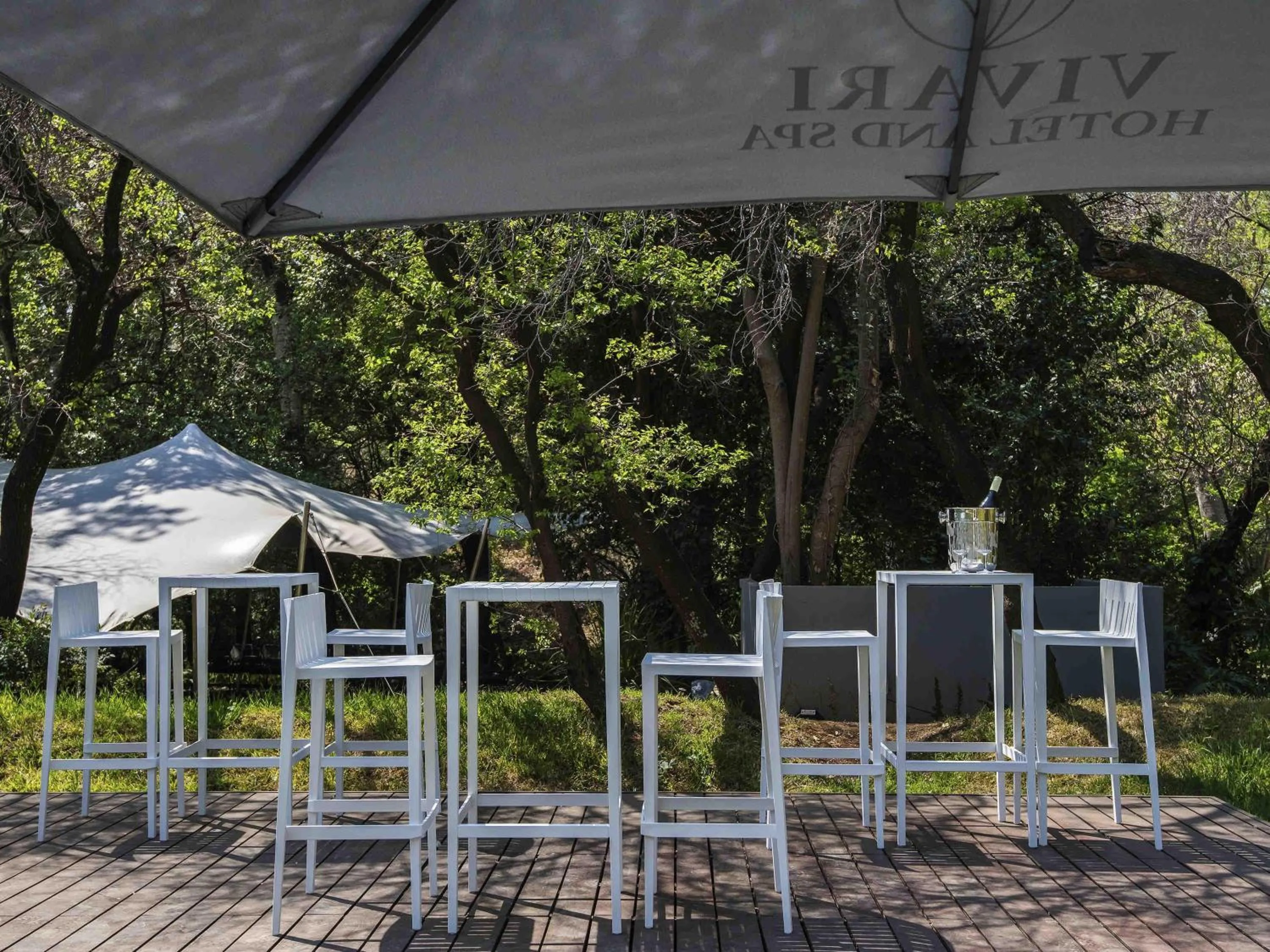 Lounge or bar in Vivari Hotel and Spa by Mantis