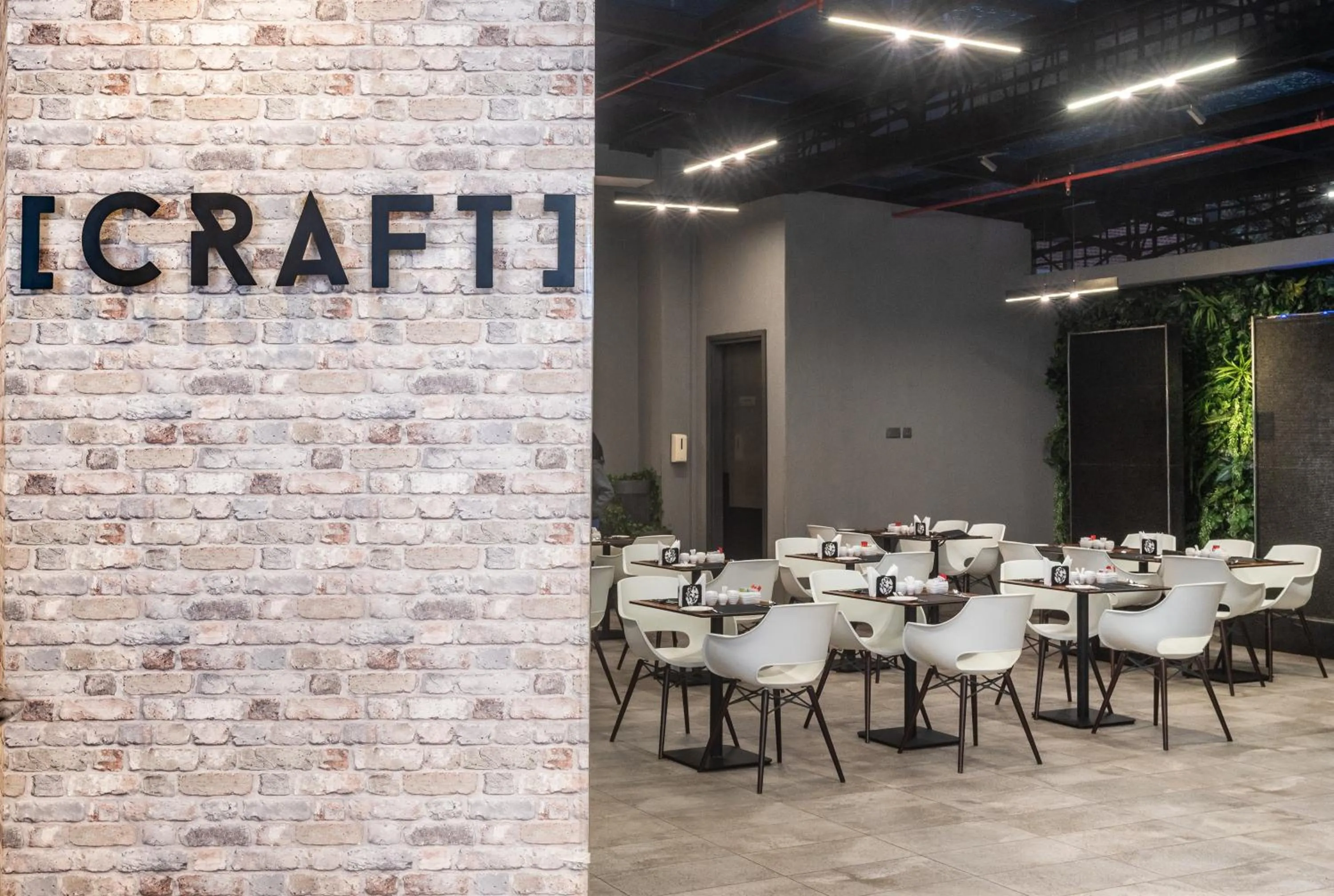 Restaurant/places to eat in Best Western Premier Westlands