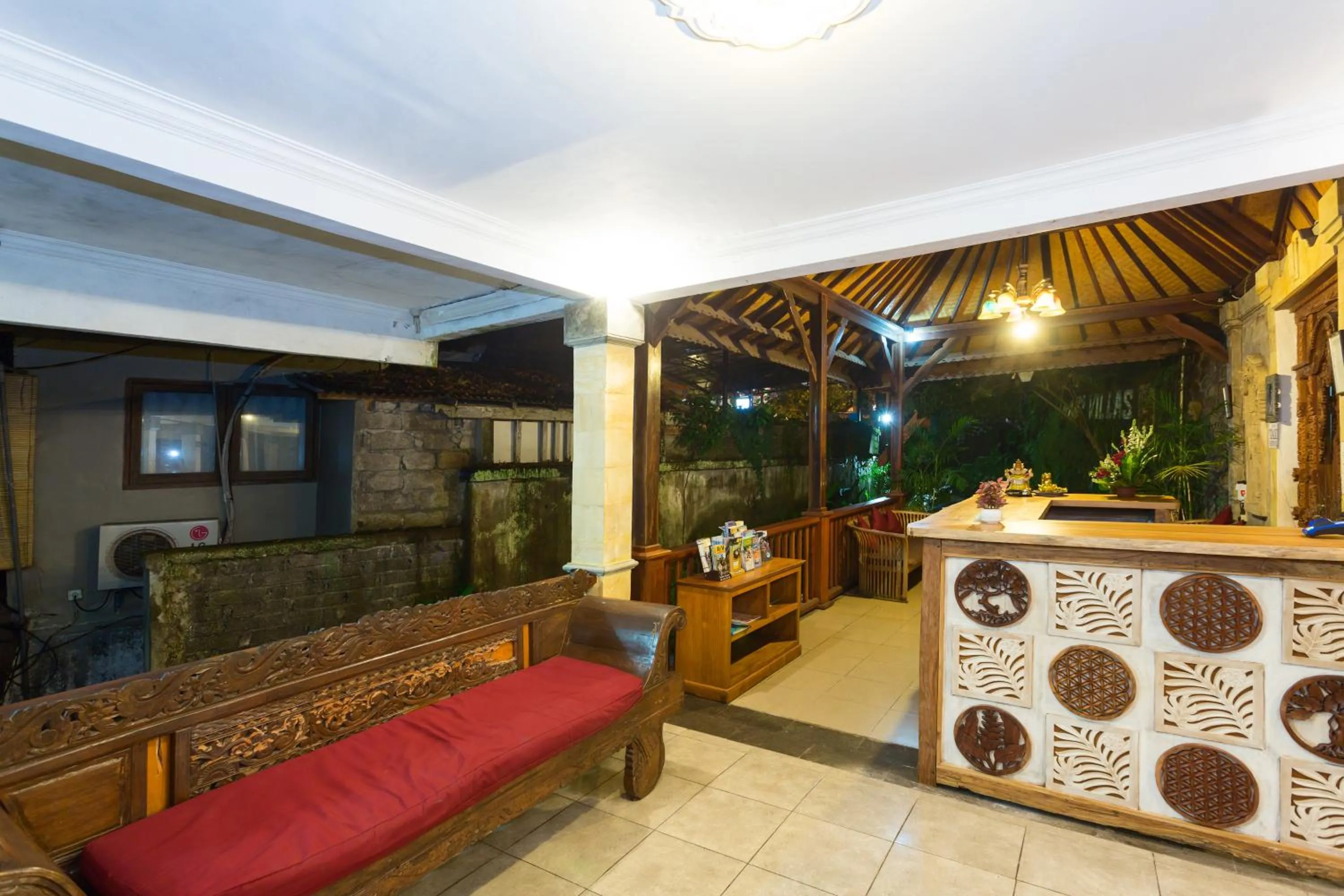 Lobby or reception in Ani's Villas