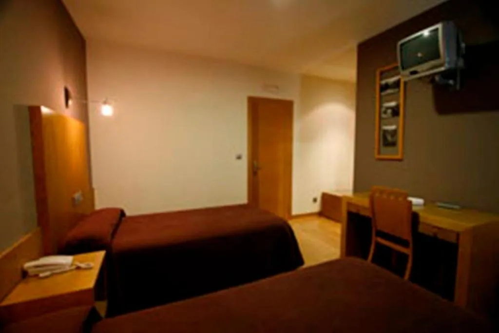 Bed in Hotel Lusitano