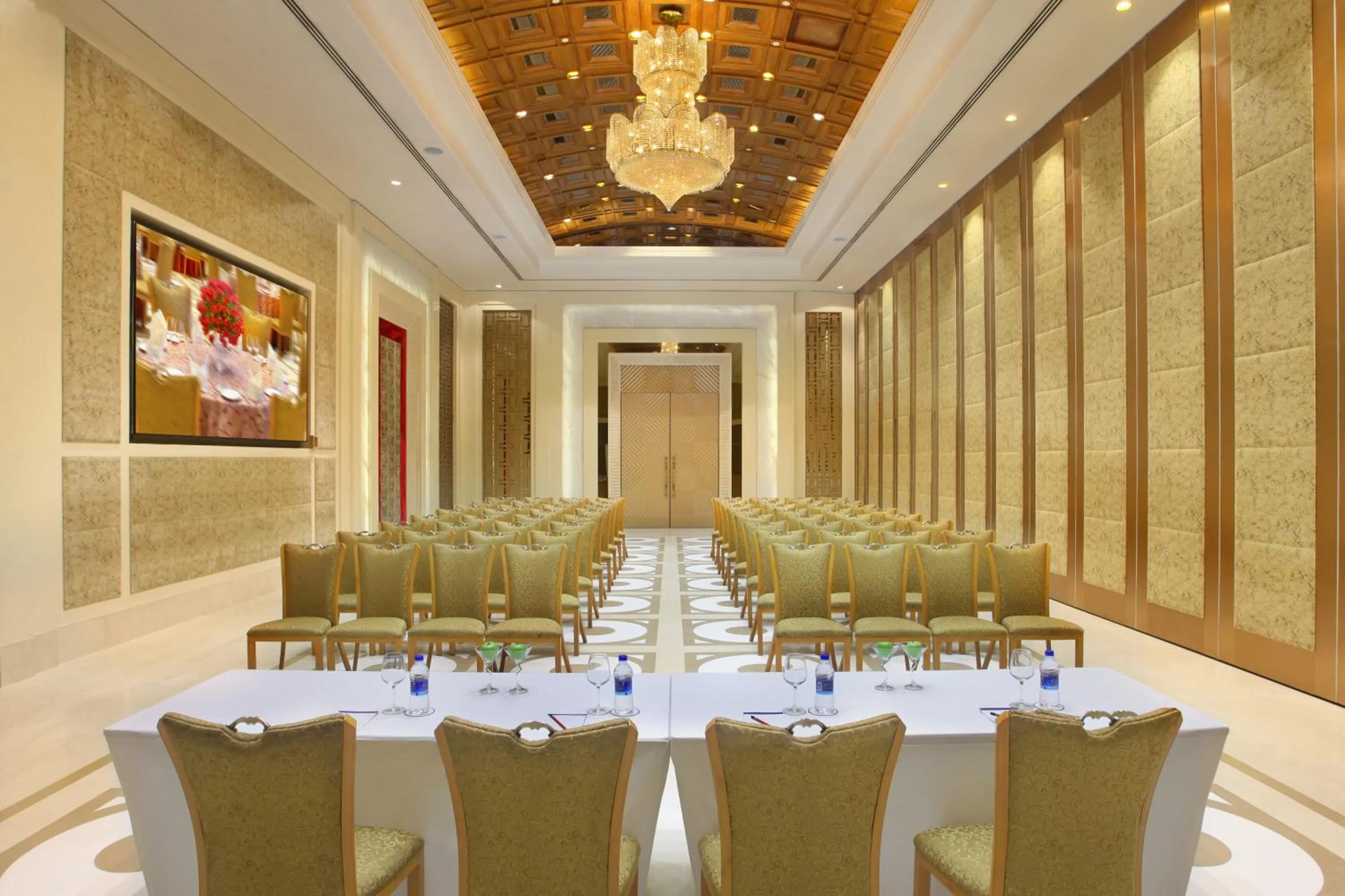 Meeting/conference room in Seven Seas Hotel